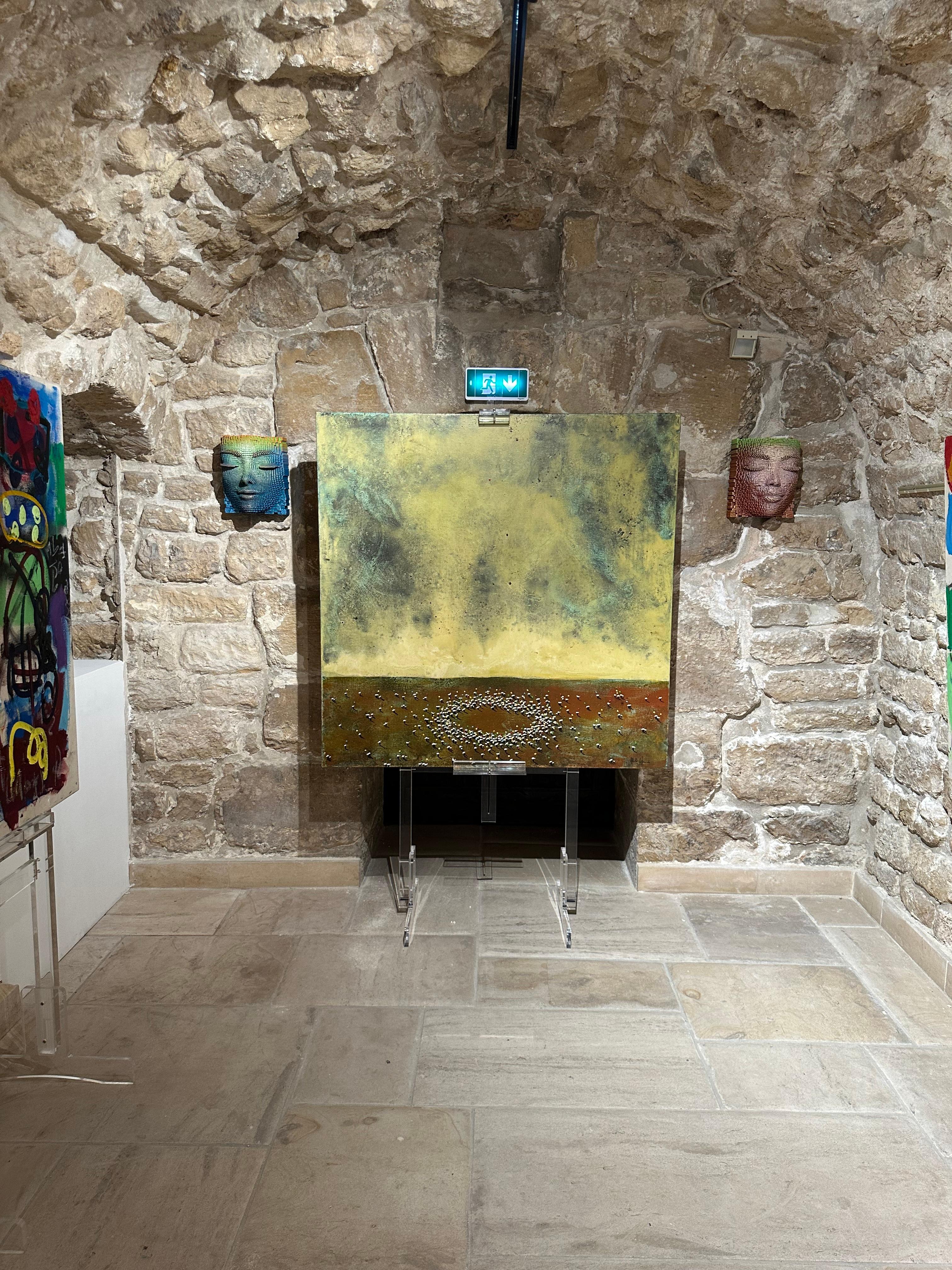Lanbroa, 2025
120 x 120 cm sin enmarcar

Esta obra de arte presenta una cautivadora escena atmosférica, combinando magistralmente elementos de la tierra y el cielo con sutileza y delicadeza. El lienzo está dominado por una nubosa extensión celeste,