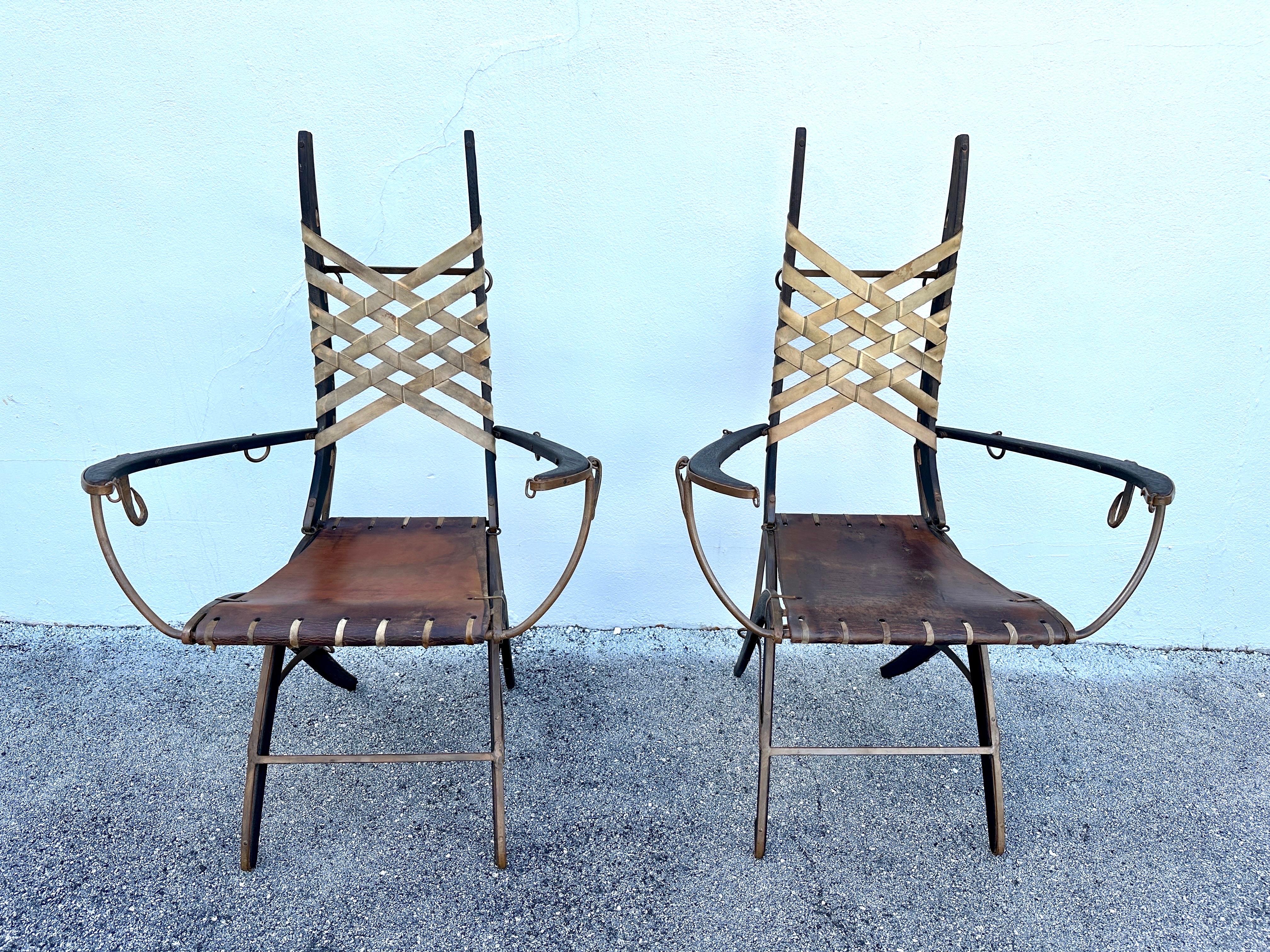Cuir Paire de fauteuils originaux en Oak Oak, fer et lanières de cuir Alberto Marconetti en vente