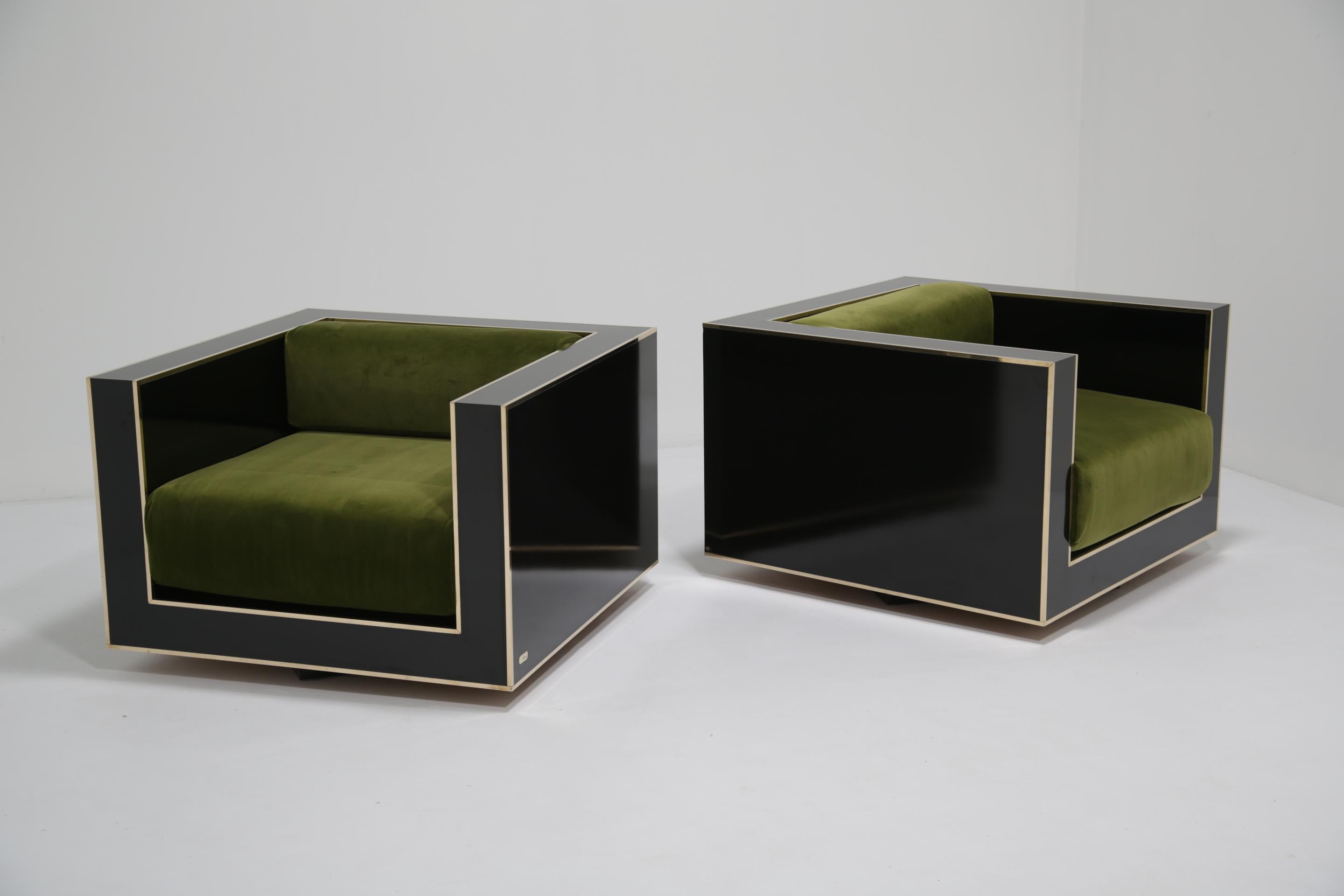 Fauteuils Art Deco en laiton et Formica noir brillant Alberto Rocchi 1980 en vente 4
