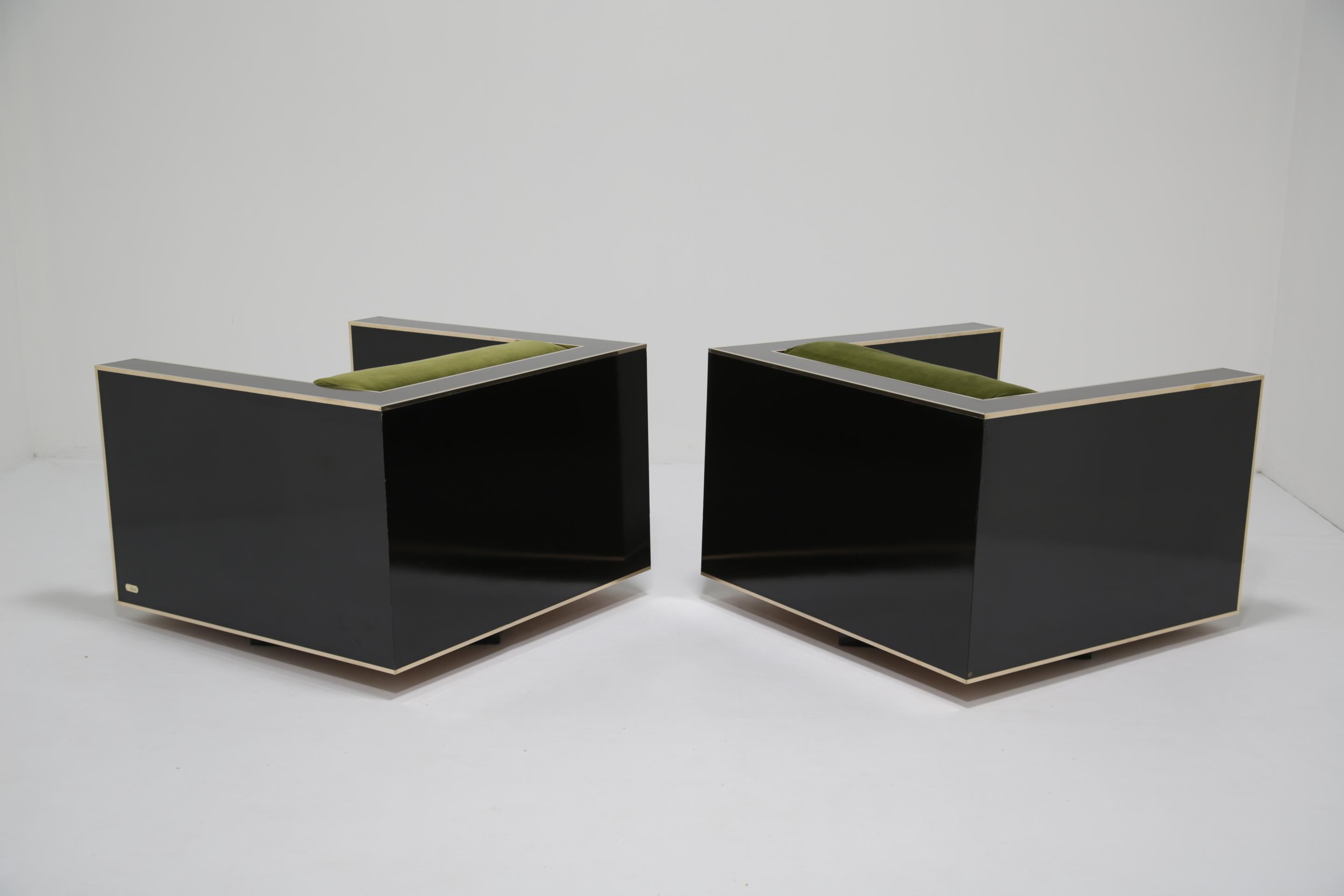 Fauteuils Art Deco en laiton et Formica noir brillant Alberto Rocchi 1980 en vente 6