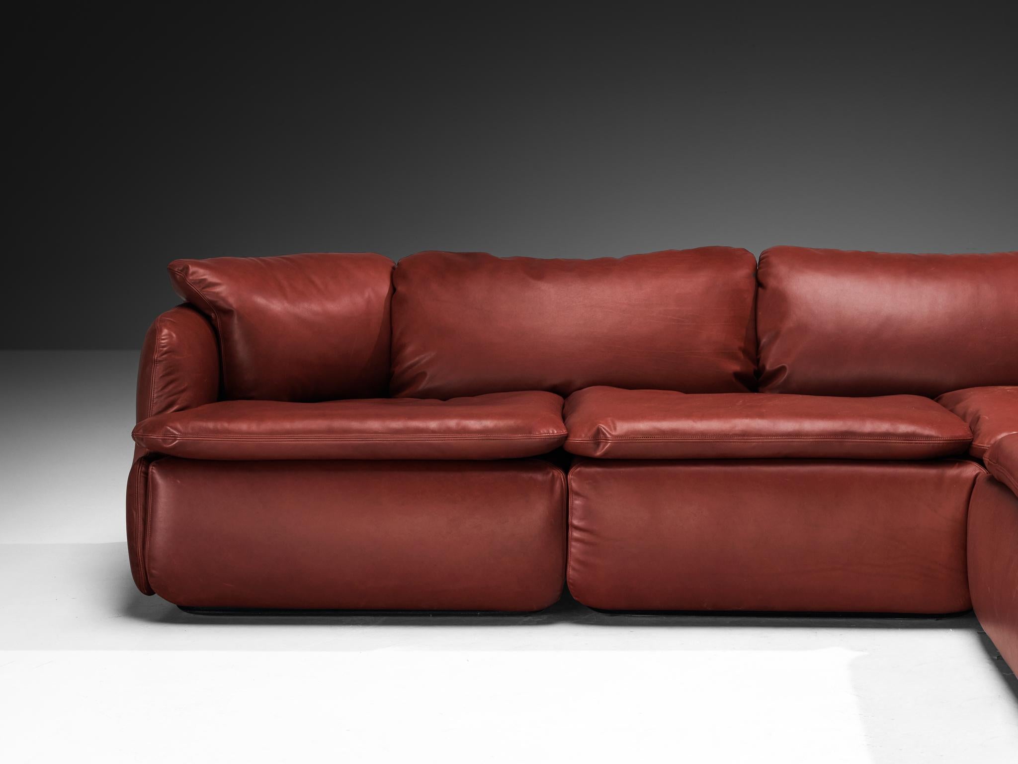 Alberto Rosselli pour Saporiti Confidential Corner Sofa rouge bourgogne en vente 2