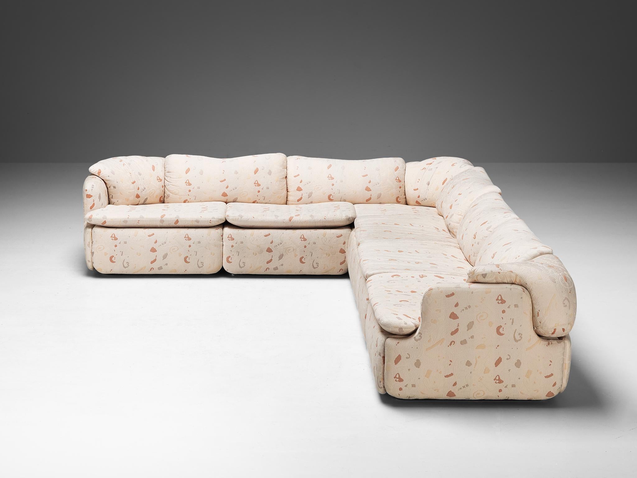 Alberto Rosselli pour Saporiti Confidential Corner Sofa en tissu décoratif  Bon état à Waalwijk, NL