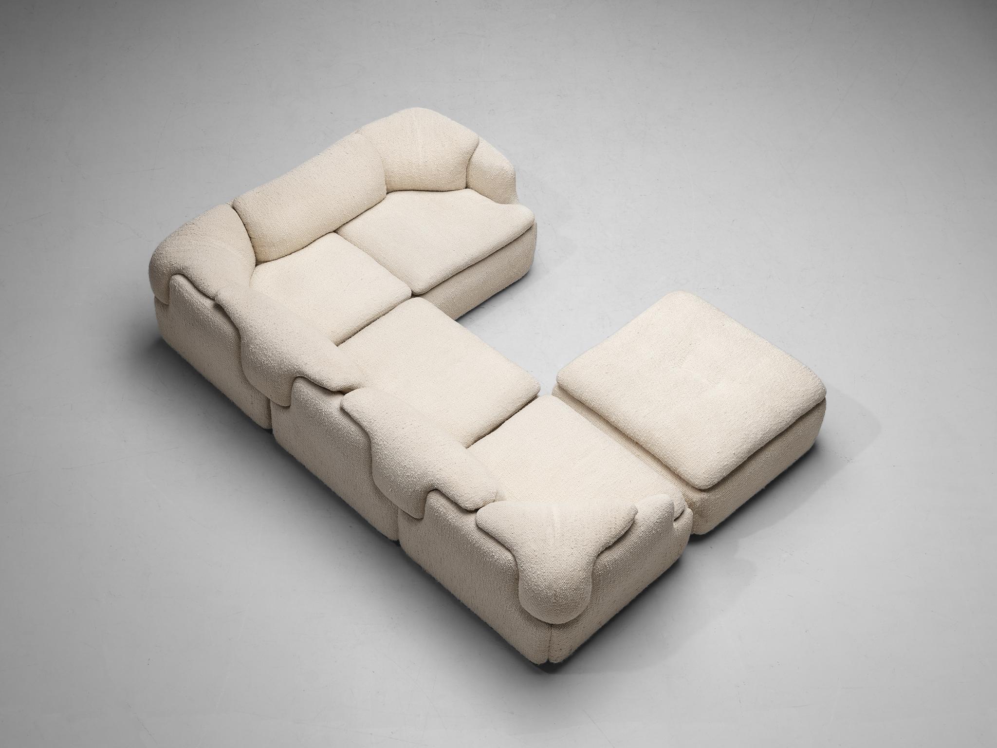 Alberto Rosselli for Saporiti, “Confidential” corner sofa with ottoman, fabric, Italy, 1970s

Large corner sofa designed by Italian architect and furniture designer Alberto Rosselli in 1972 for Saporiti Italia. The sofa is upholstered in white