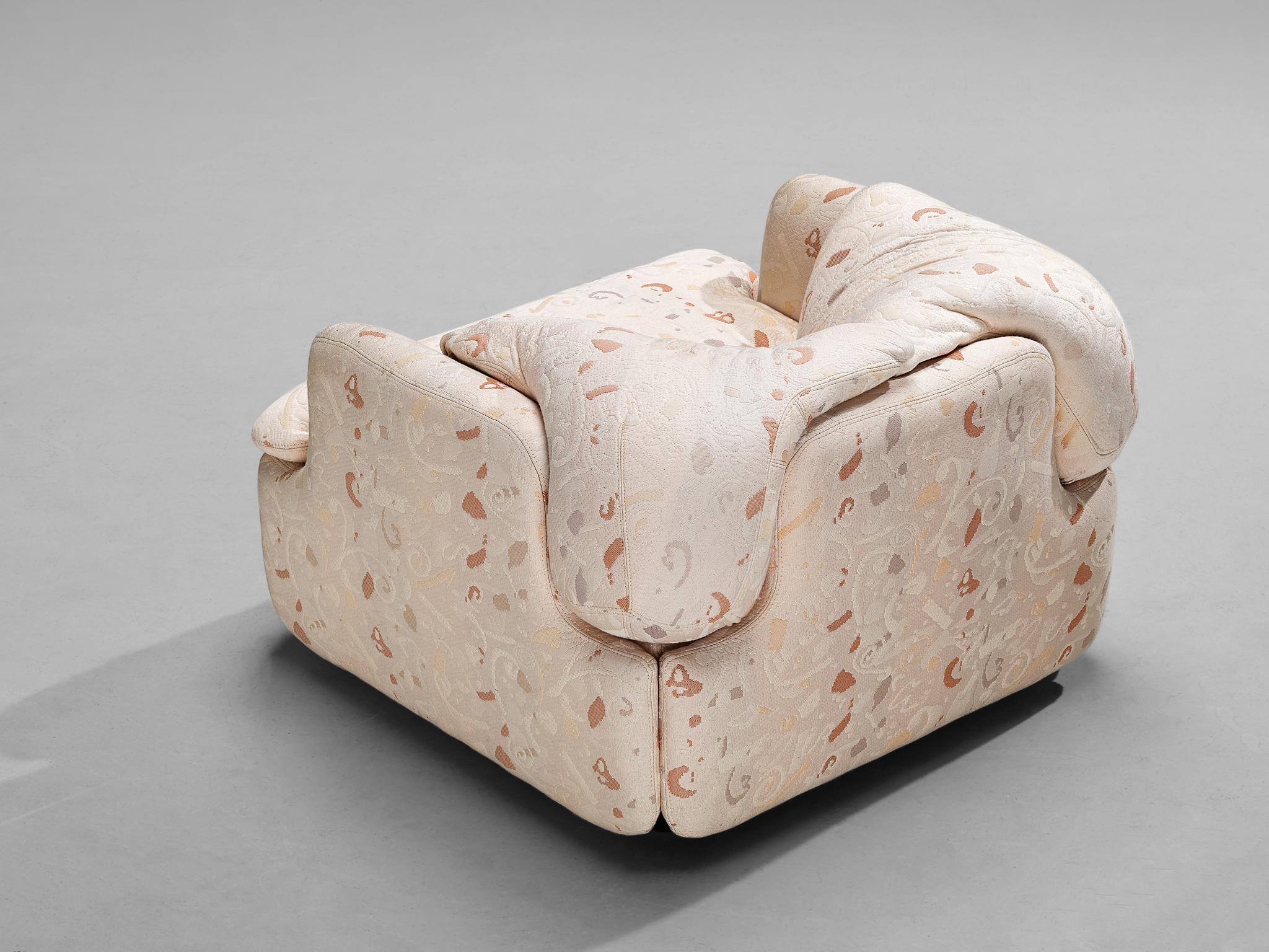 Fabric Alberto Rosselli for Saporiti 'Confidential' Lounge Chair For Sale
