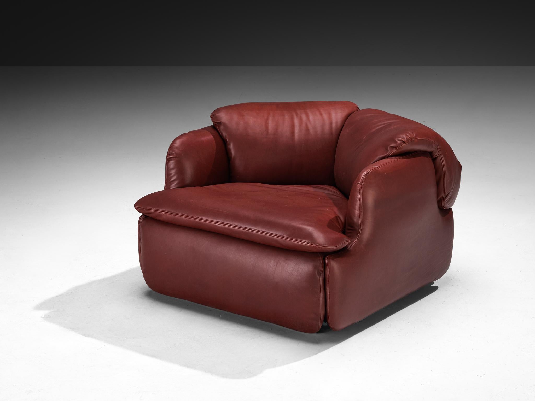 Mid-Century moderno Alberto Rosselli per Saporiti 'Confidential' Lounge Chair in pelle in vendita