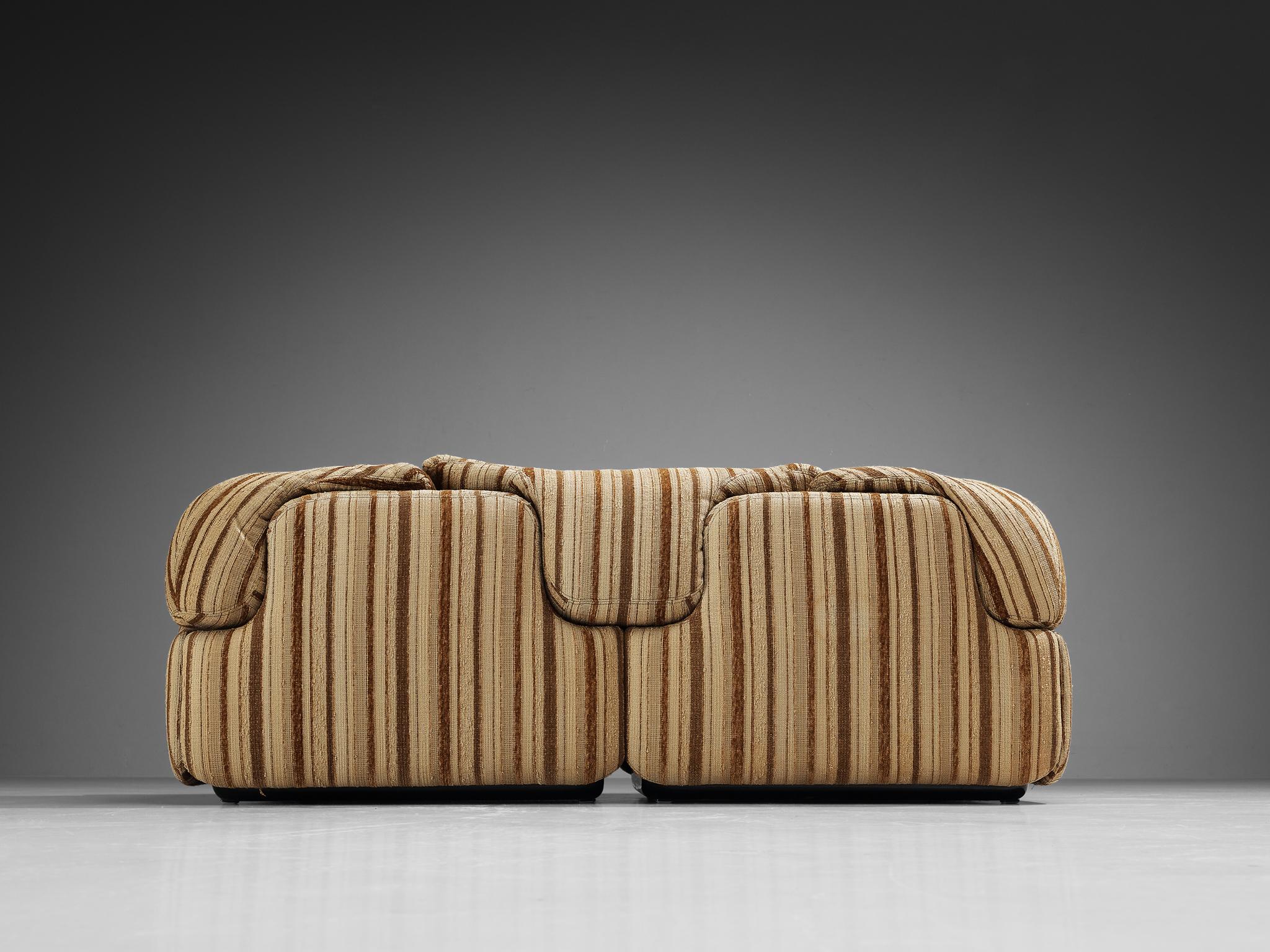 Alberto Rosselli for Saporiti 'Confidential' Sofa In Good Condition For Sale In Waalwijk, NL