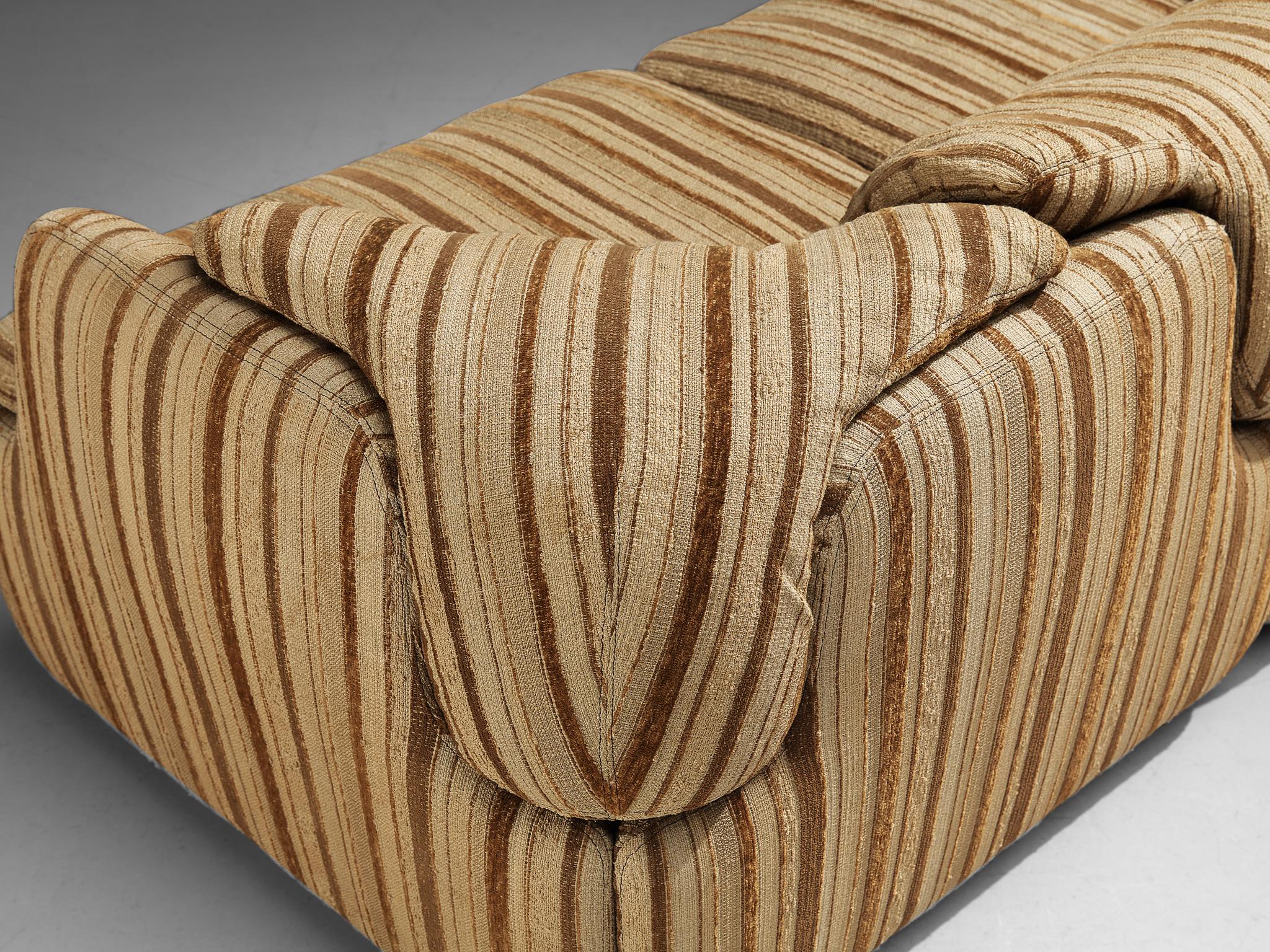 Late 20th Century Alberto Rosselli for Saporiti 'Confidential' Sofa For Sale