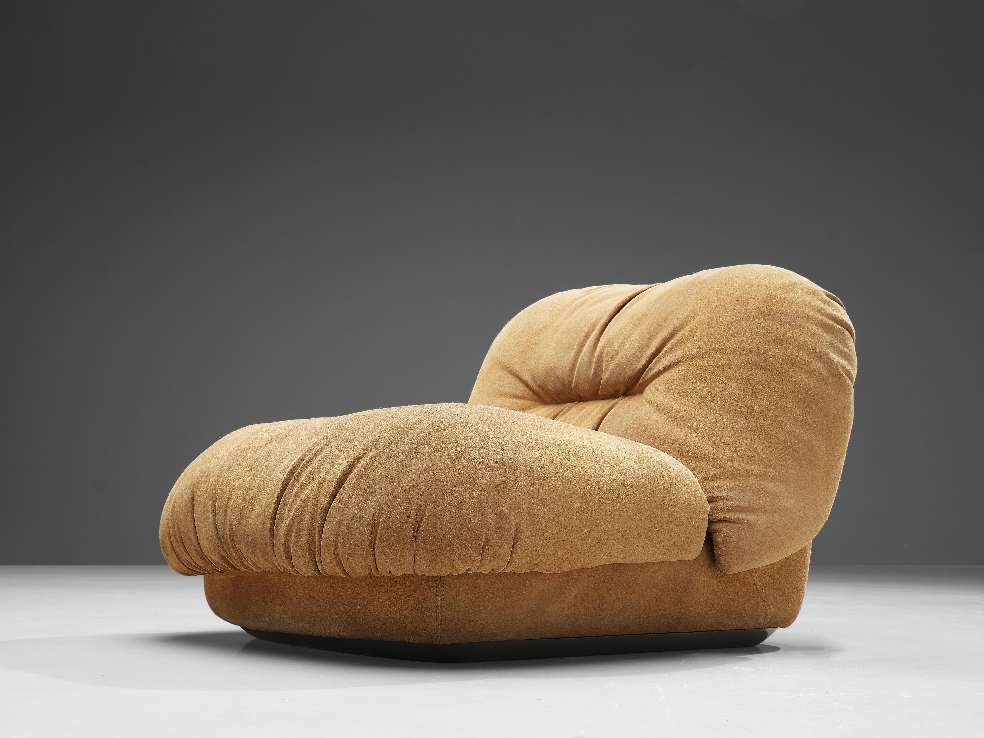 Alberto Rosselli fauteuil de salon en daim beige pour Saporiti Bon état à Waalwijk, NL