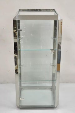 Alberto Rosselli for Saporiti P800 Chrome and Glass Italian Modern Showcase