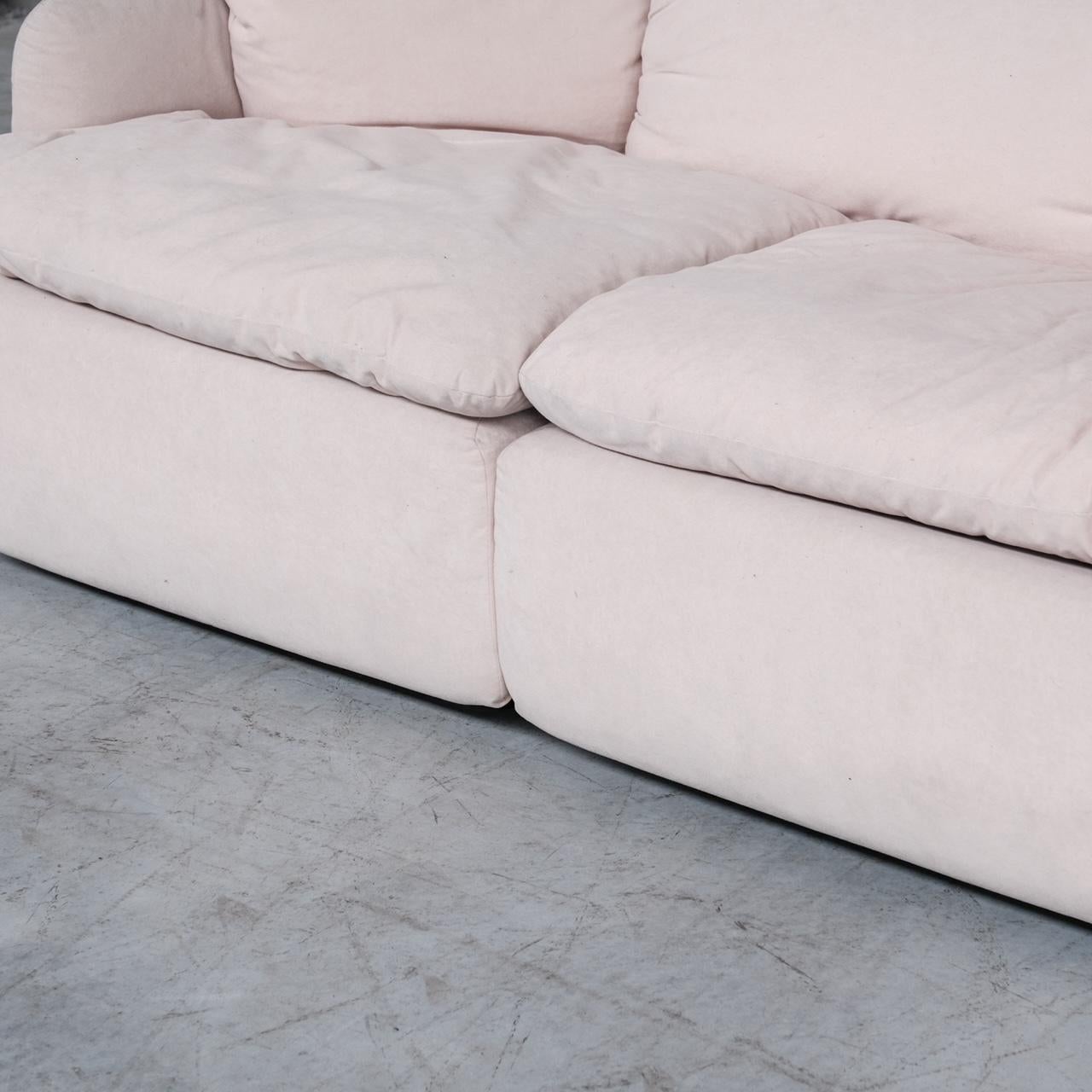 Alberto Rosselli Mid-Century 'Confidential' Two Seater Sofa for Saporiti For Sale 3