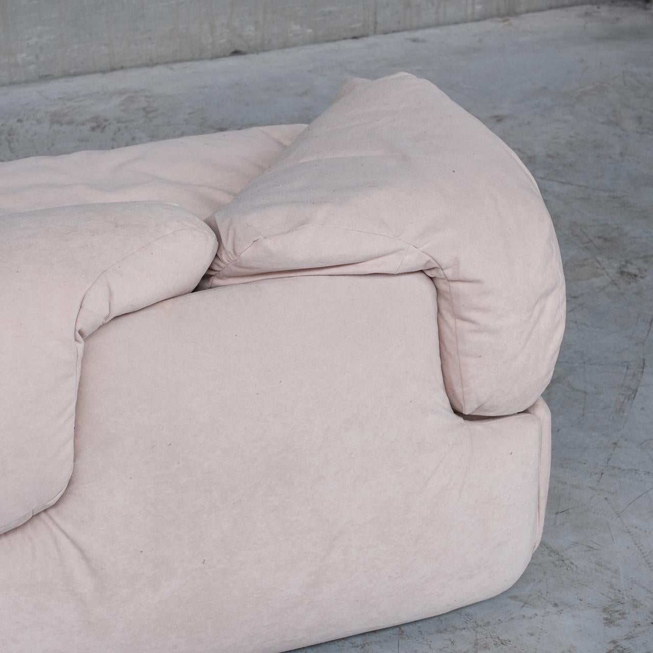 Alberto Rosselli Mid-Century 'Confidential' Two Seater Sofa for Saporiti For Sale 9