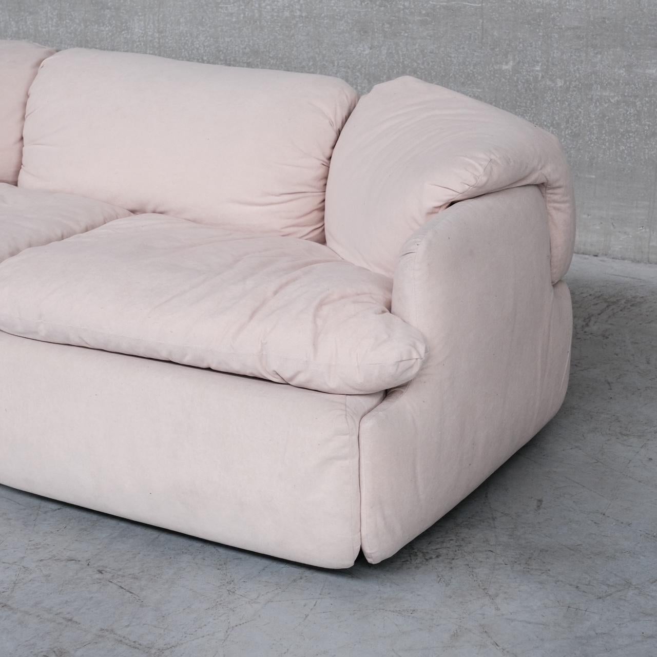 Alberto Rosselli Mid-Century 'Confidential' Two Seater Sofa for Saporiti For Sale 2