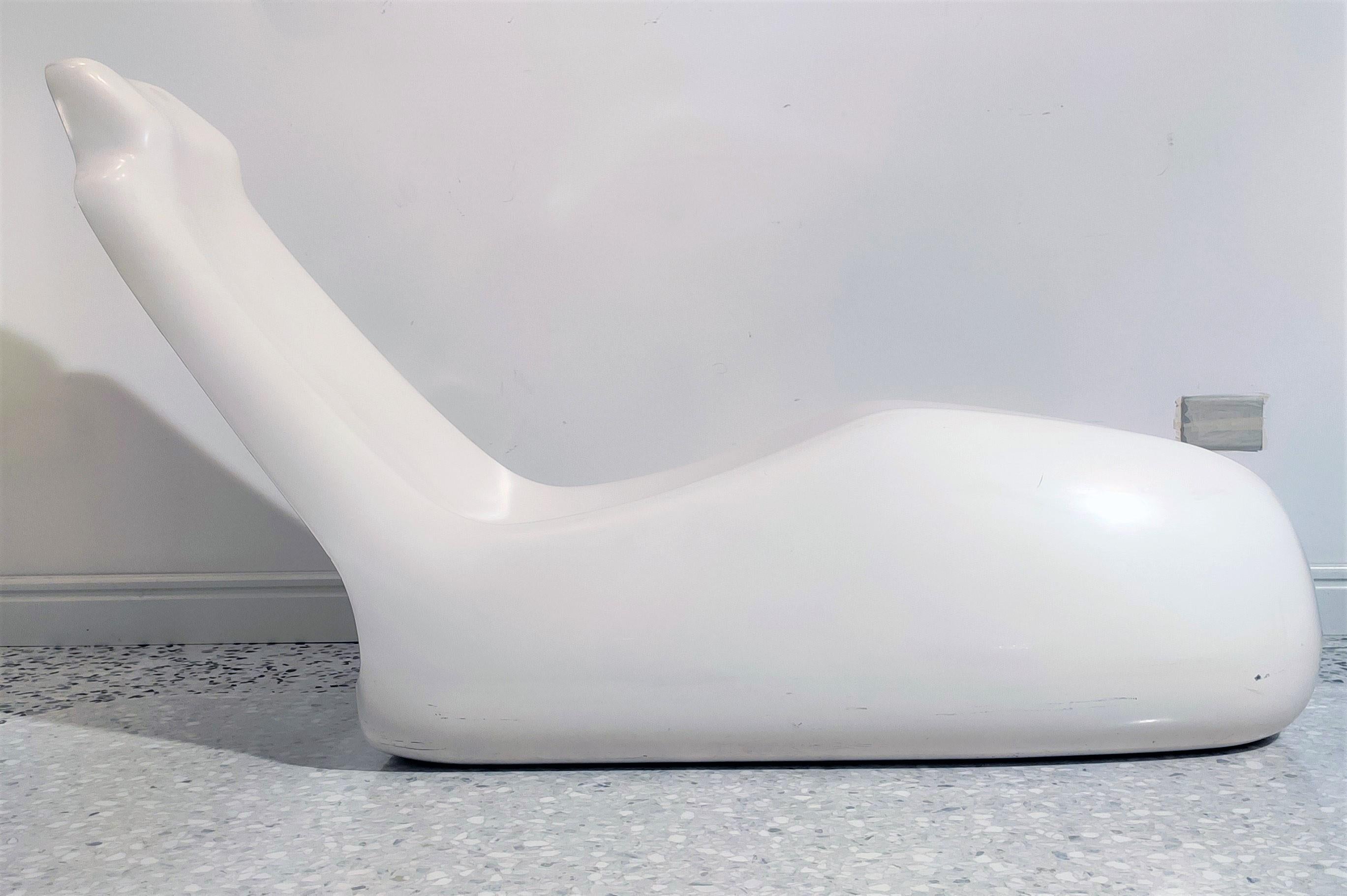 Mid-Century Modern Midcentury White Lounge Chair 
