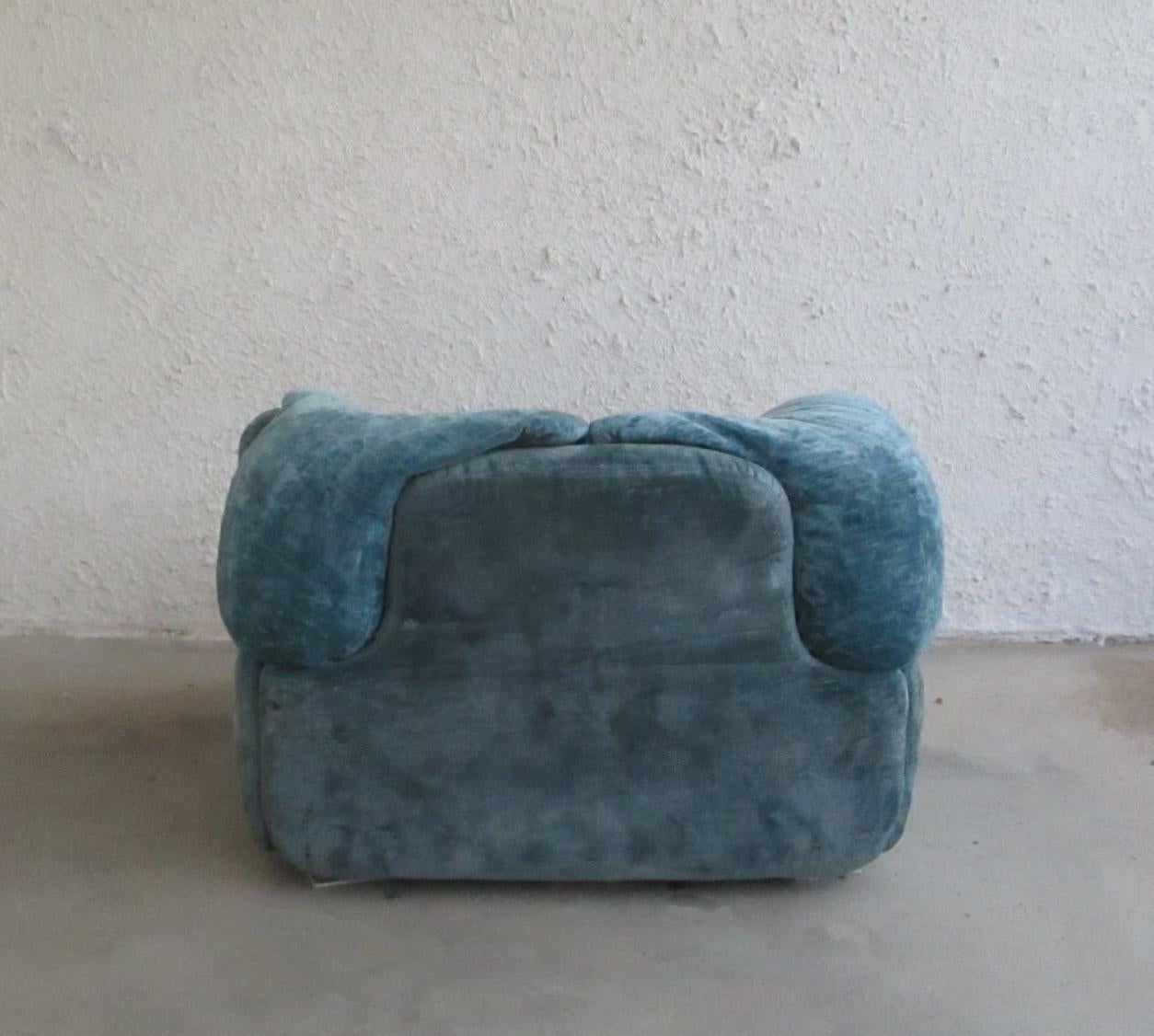Alberto Rosselli Saporiti Italia Confidential Club Lounge Armchair In Good Condition For Sale In Marano Di Napoli, NA