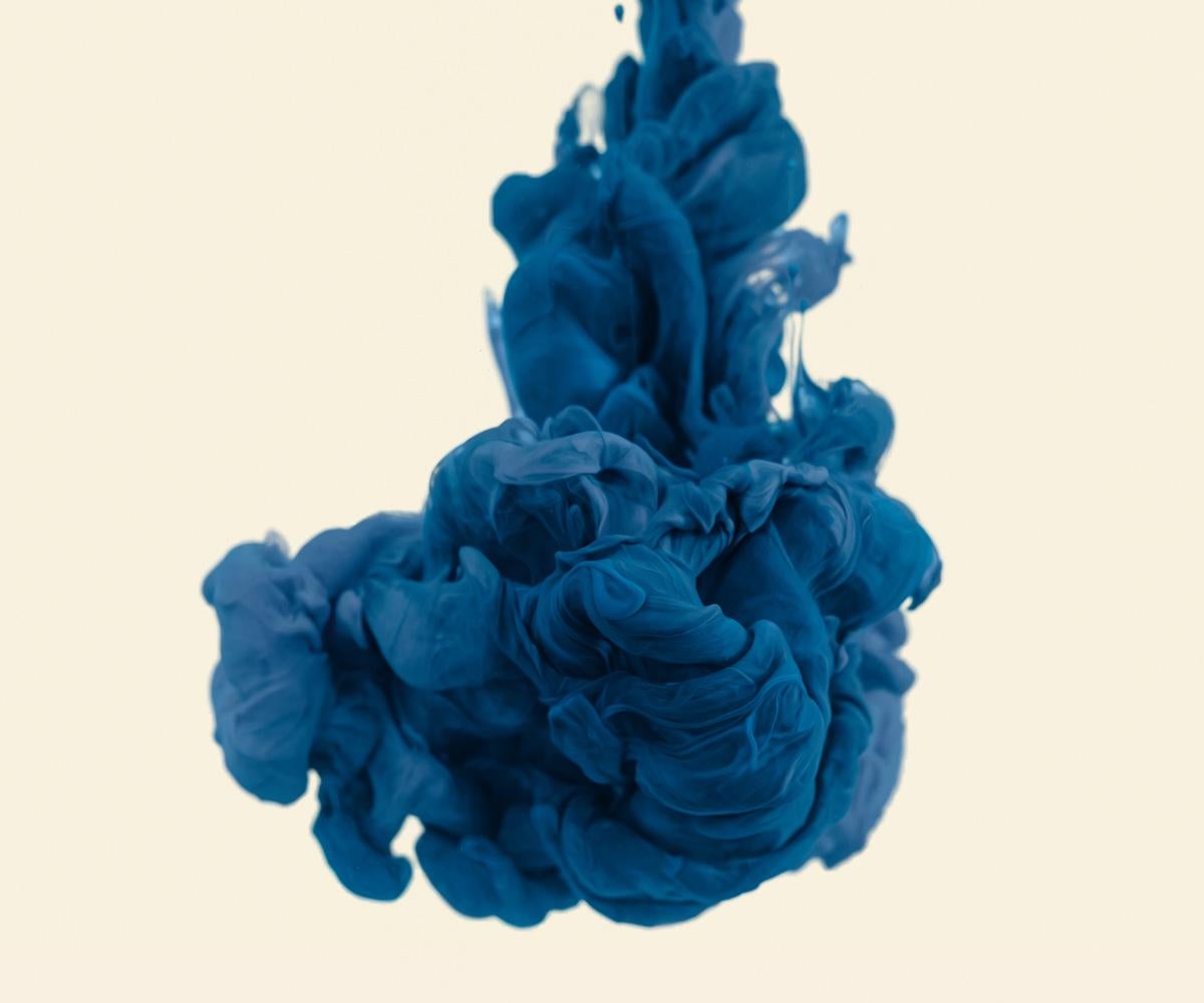 Alberto Seveso Abstract Print - Splash Navy