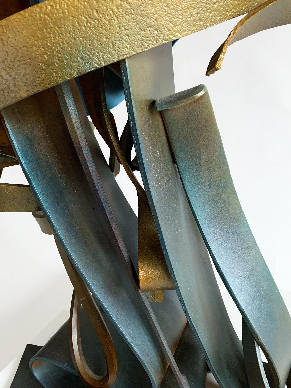 Sculpture abstraite « Arc III » en métal acier et verre moulé, industriel en vente 2