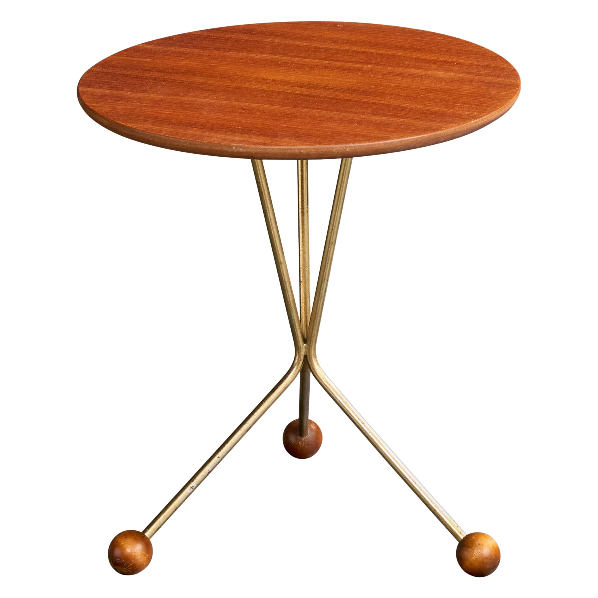 Alberts Tibro, table d'appoint, teck, laiton, Suède, années 1950 en vente