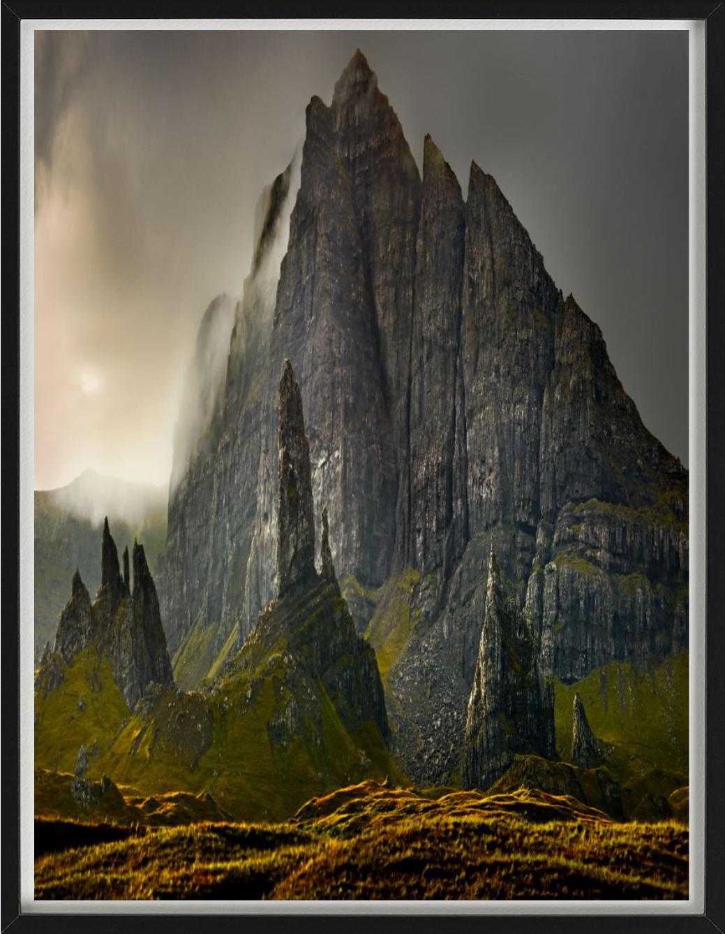 Albert Watson, Old Man of Storr, Isle of Skye, Scozia, 2013 in vendita 1