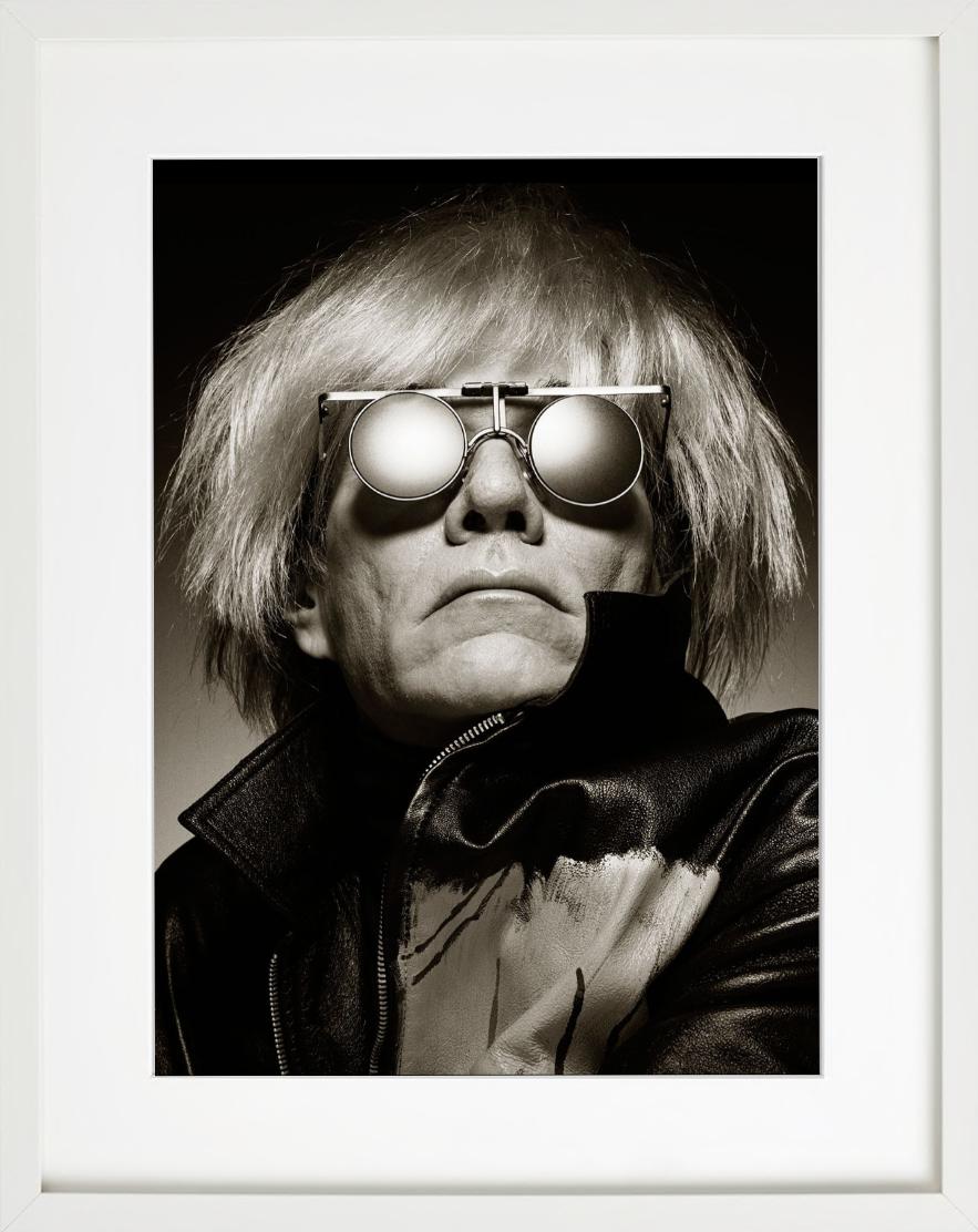 „Andy Warhol“ – Porträt des Künstlers als Terminator, Kunstfotografie 1985  – Photograph von Albert Watson