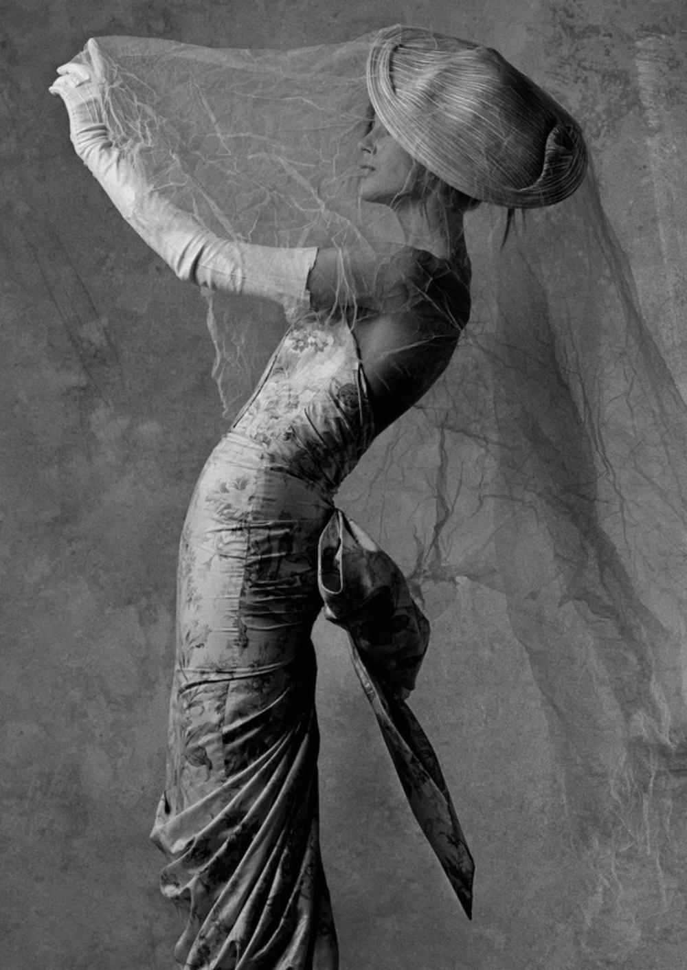 Cecilia Chancellor, London, 1984 Albert Watson, Prominente, Mode, Frau im Angebot 3