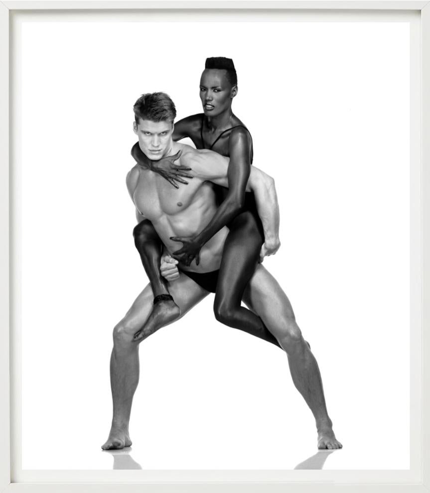 Grace Jones and Dolph Lundgren, New York - Nude, Fine Art Photography, 1983 For Sale 7