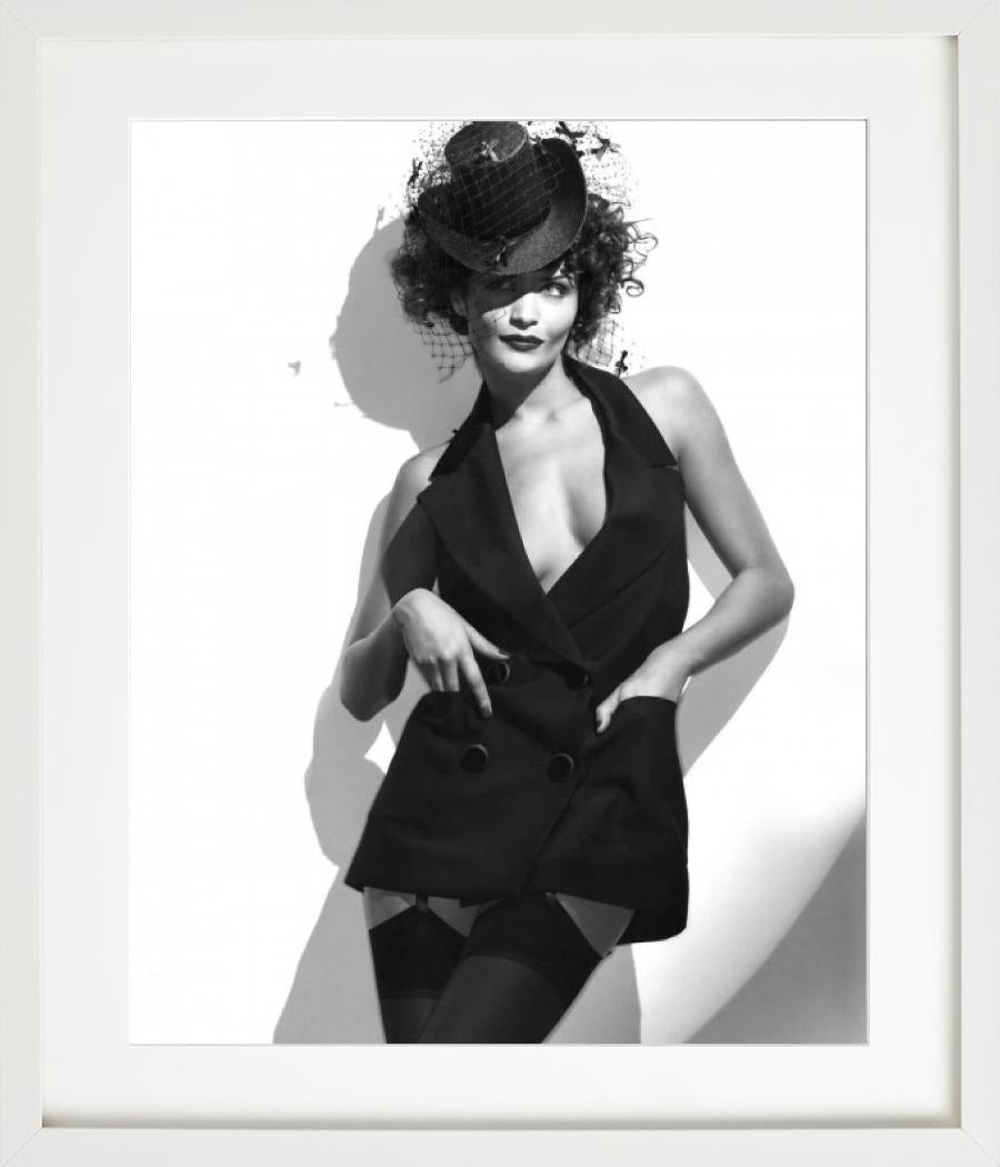 Tux Deductible, Helena Christensen für die britische Vogue - Fine Art Photography, 1995 im Angebot 1
