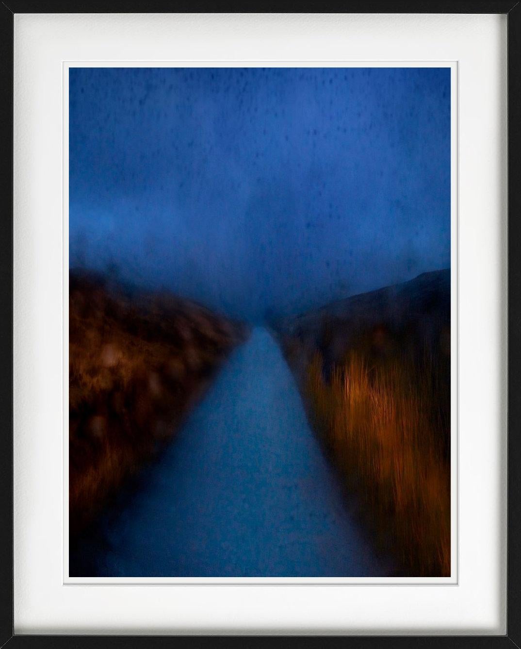 Isle Of You, Scozia, 2013 - Landscape Photograph Blu di Albert Watson