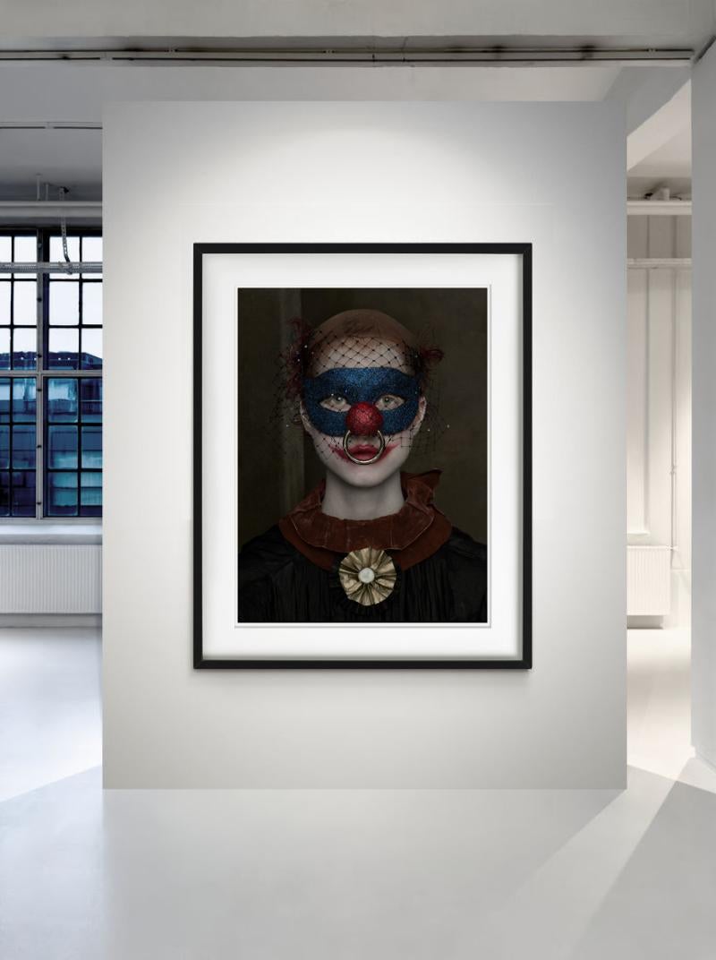 Julie in a Sparkling Clown Mask, photographed by Albert Watson, 2017.

All prints are limited edition. Available in multiple sizes. High-end framing on request.

All prints are done and signed by the artist. The collector receives an additional