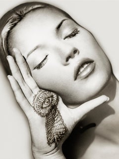 Kate Moss, Sun & Henna, Marrakech, Marocco