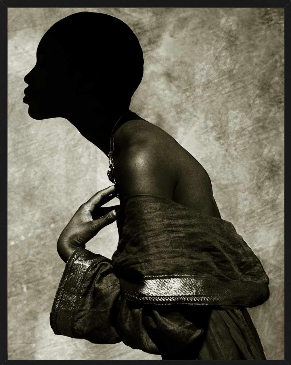 'Naomi Campbell, Palm Springs' -  Side Profile in b&w, fine art photography 1989 For Sale 6
