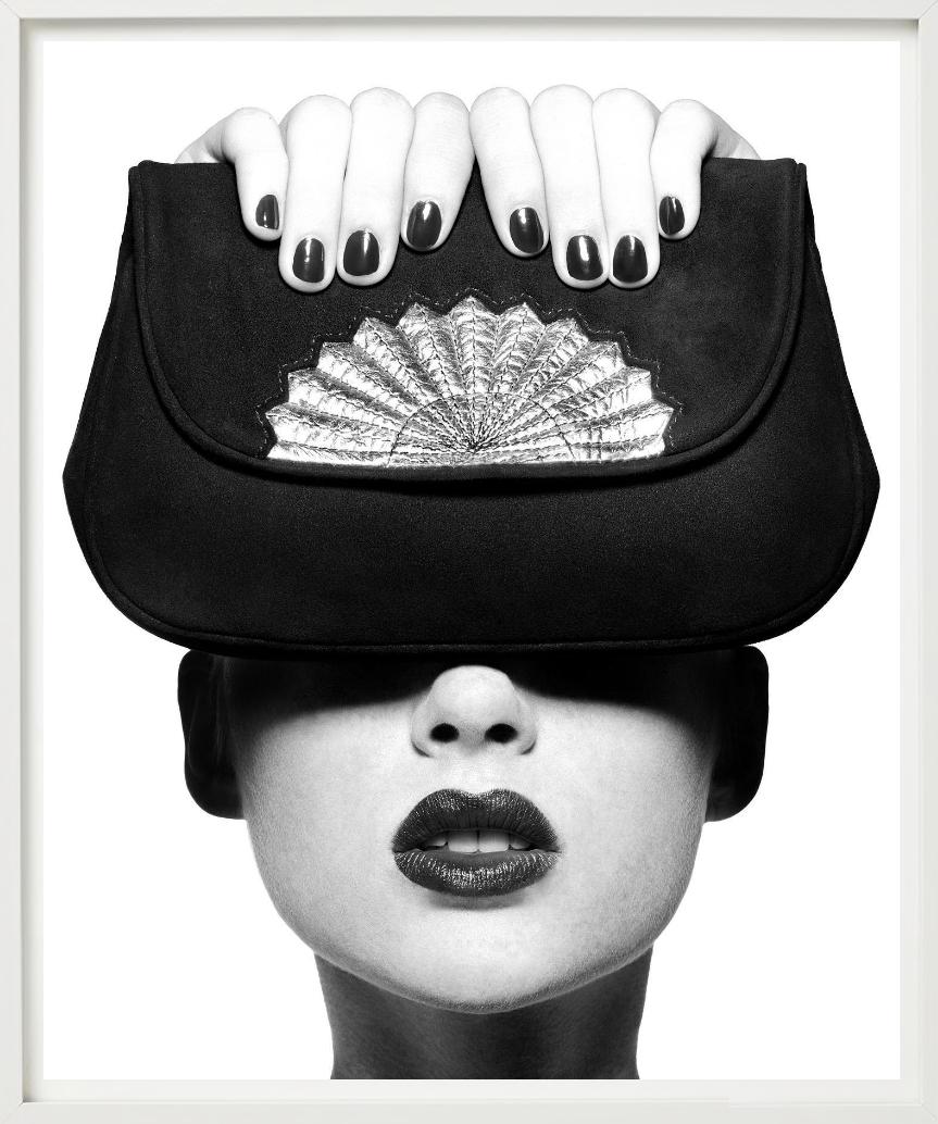 Pochette Chloe, French Vogue - Portrait avec sac, Fine Art Photogrpahy, 1979 en vente 3