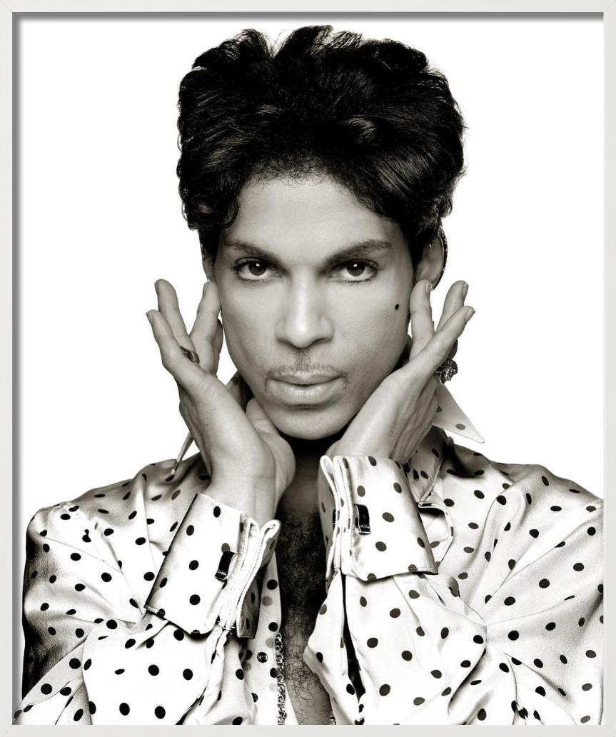 Prince, Cleveland – Porträt in einer Polkadot-Bluse, Kunstfotografie, 2004 im Angebot 2