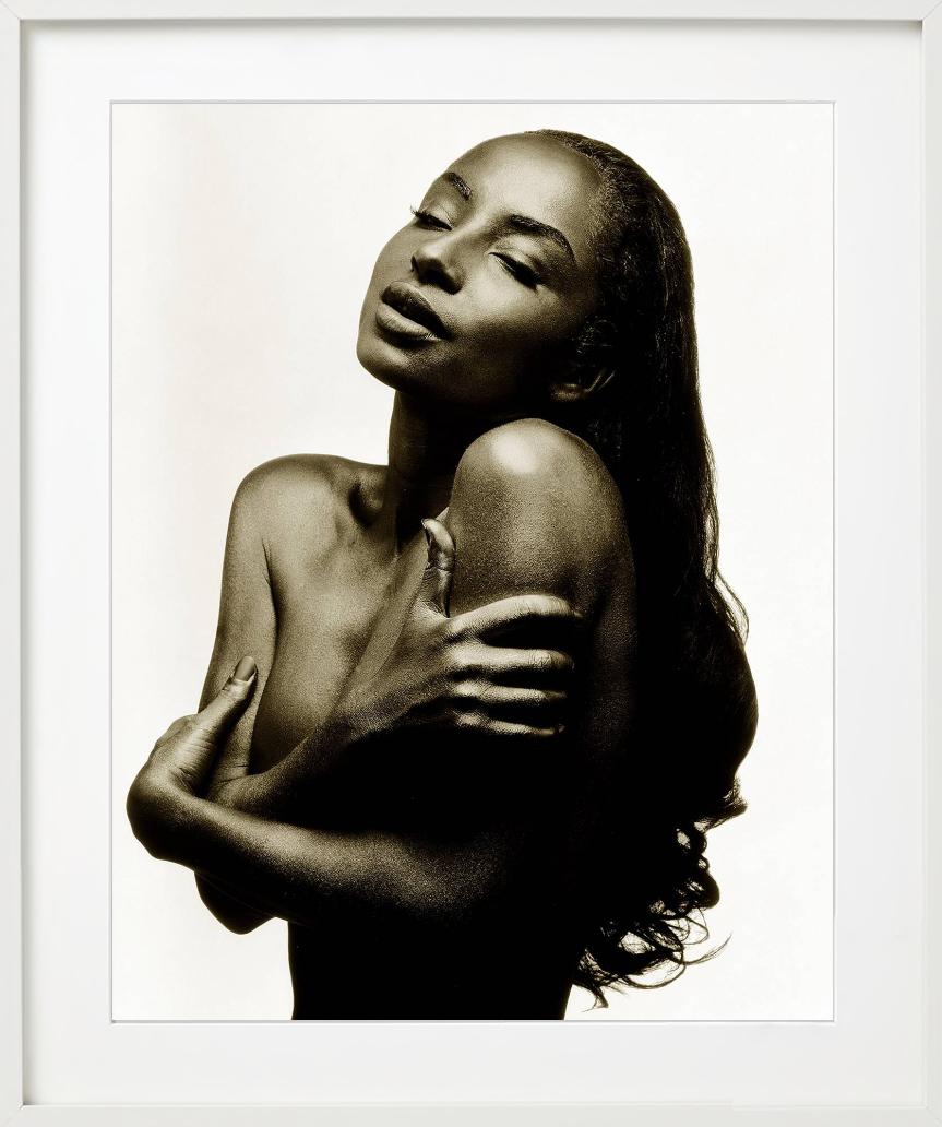 Sade, Bianco e nero, Fotografia d'arte in vendita 3