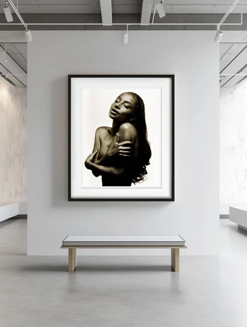 Sade, Bianco e nero, Fotografia d'arte in vendita 5