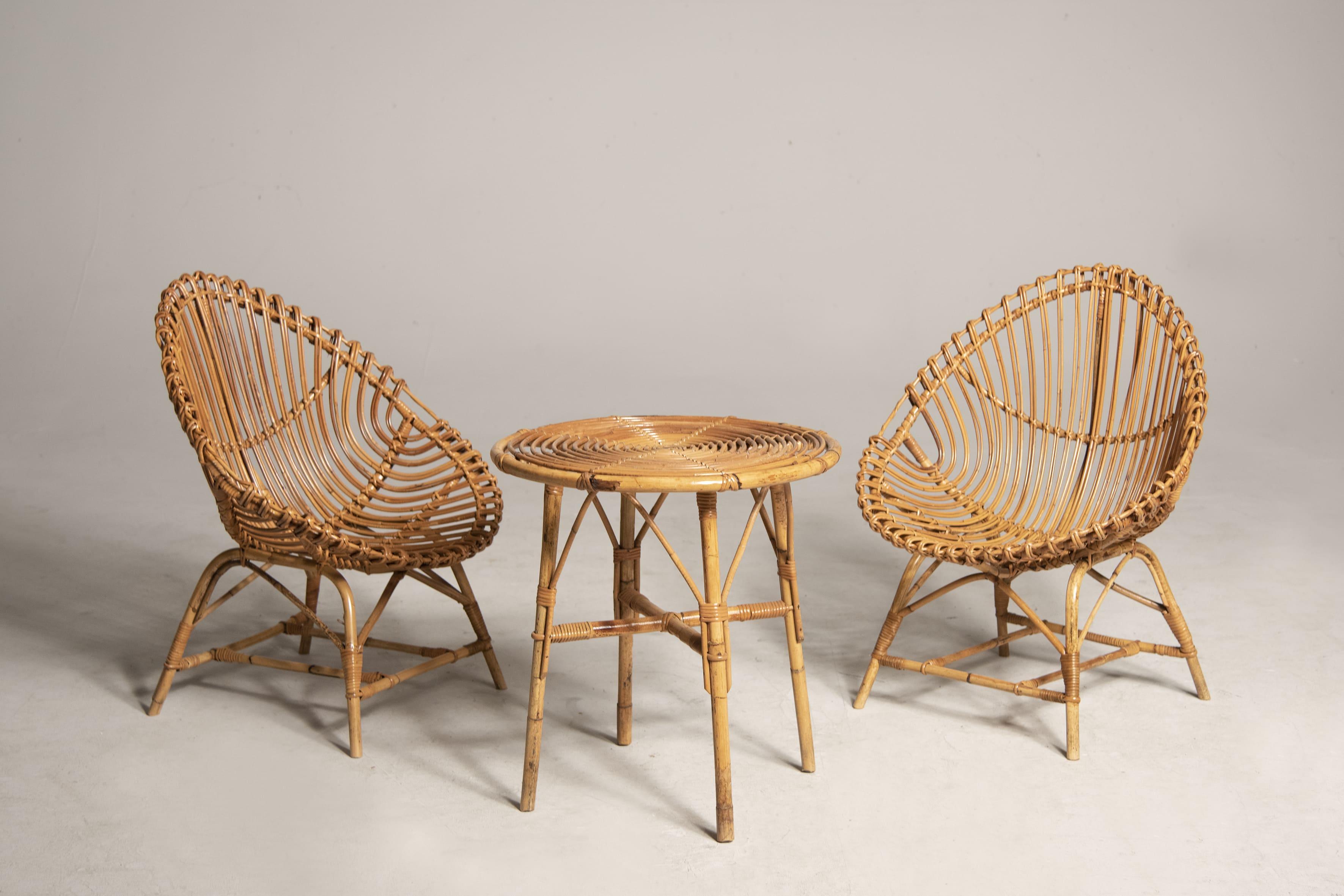 20th Century Albini 1950s Wicker Set of Armchairs and Coffee Table For Sale