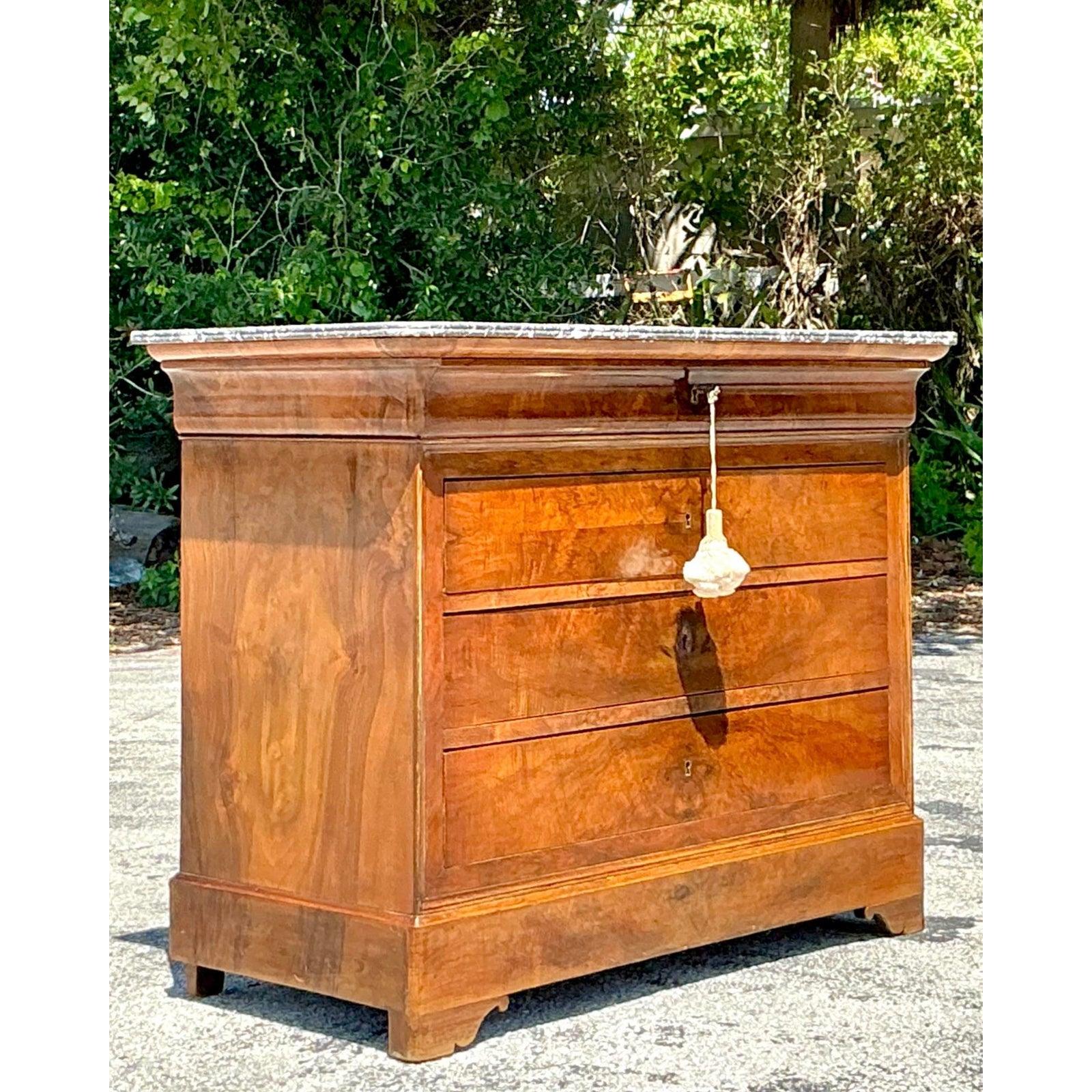 Francese Cassettiera con piano in marmo Louis Phillips del XIX secolo Albino in vendita