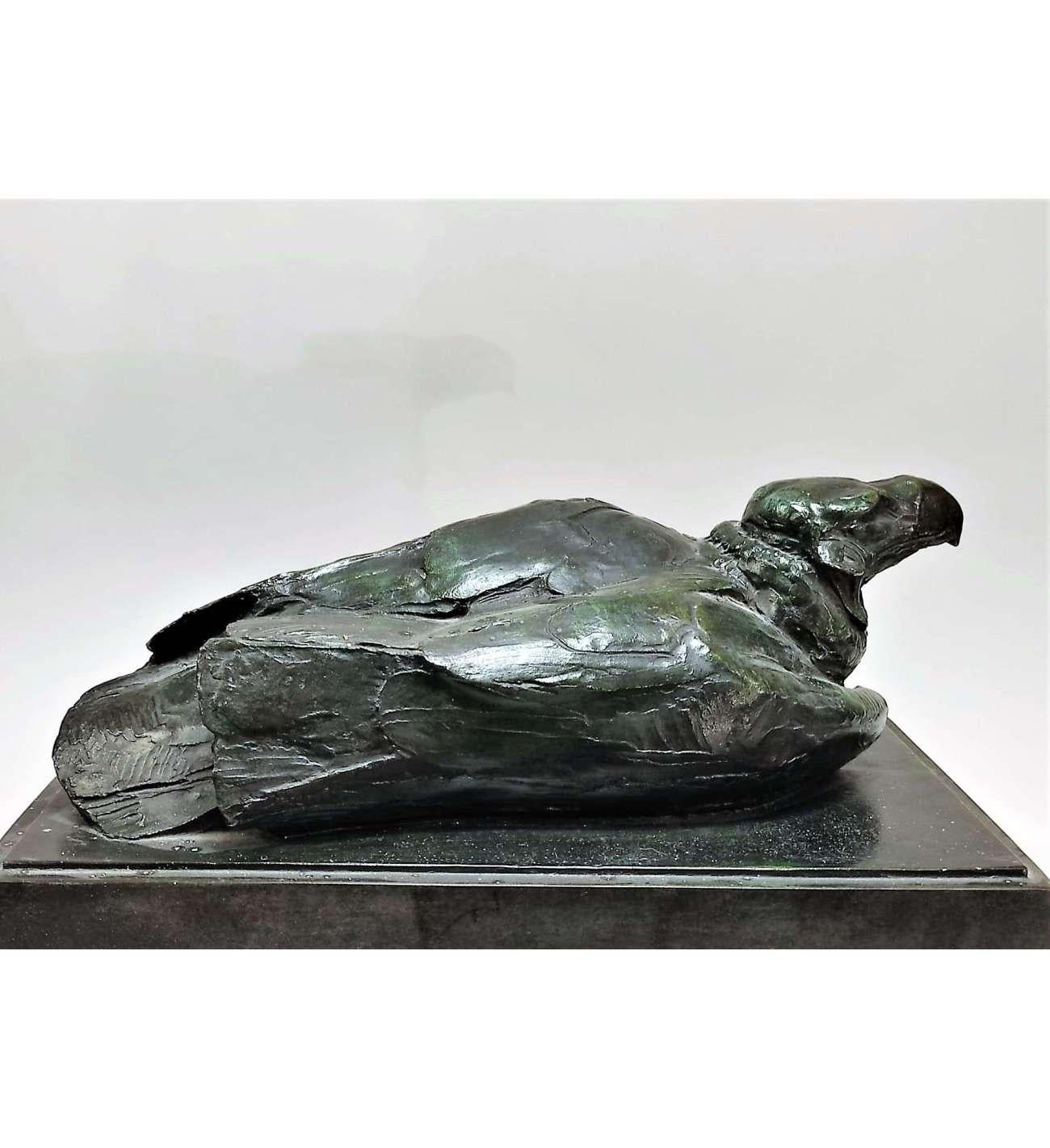 Bronze Lying bird of prey +by Albéric Collin (1886-1962) For Sale 3