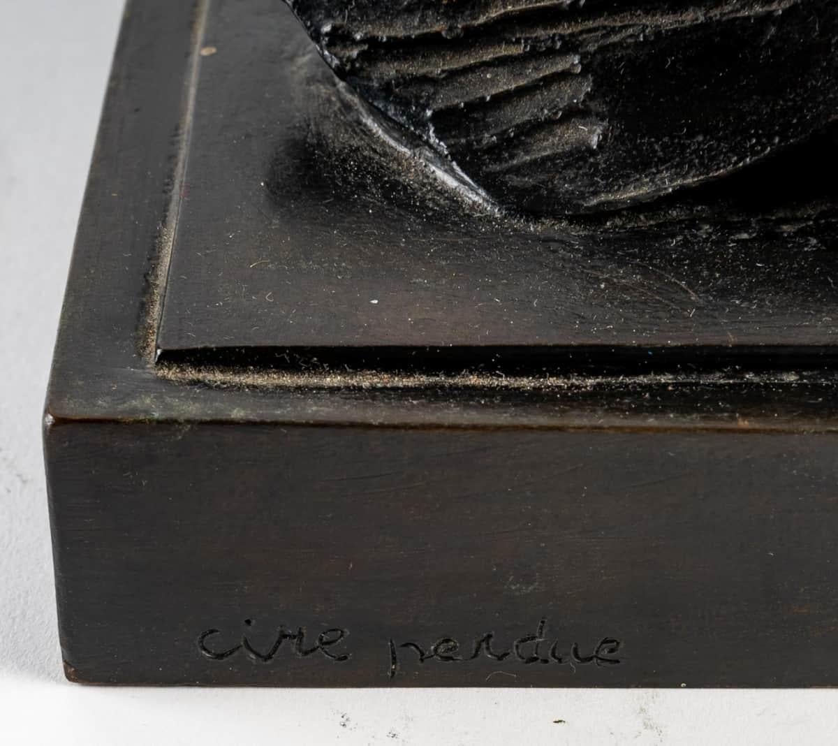 Tierische Bronze: Liegender Adler von Alberic Collin (enger Freund von Rembrandt Bugatti) im Angebot 1