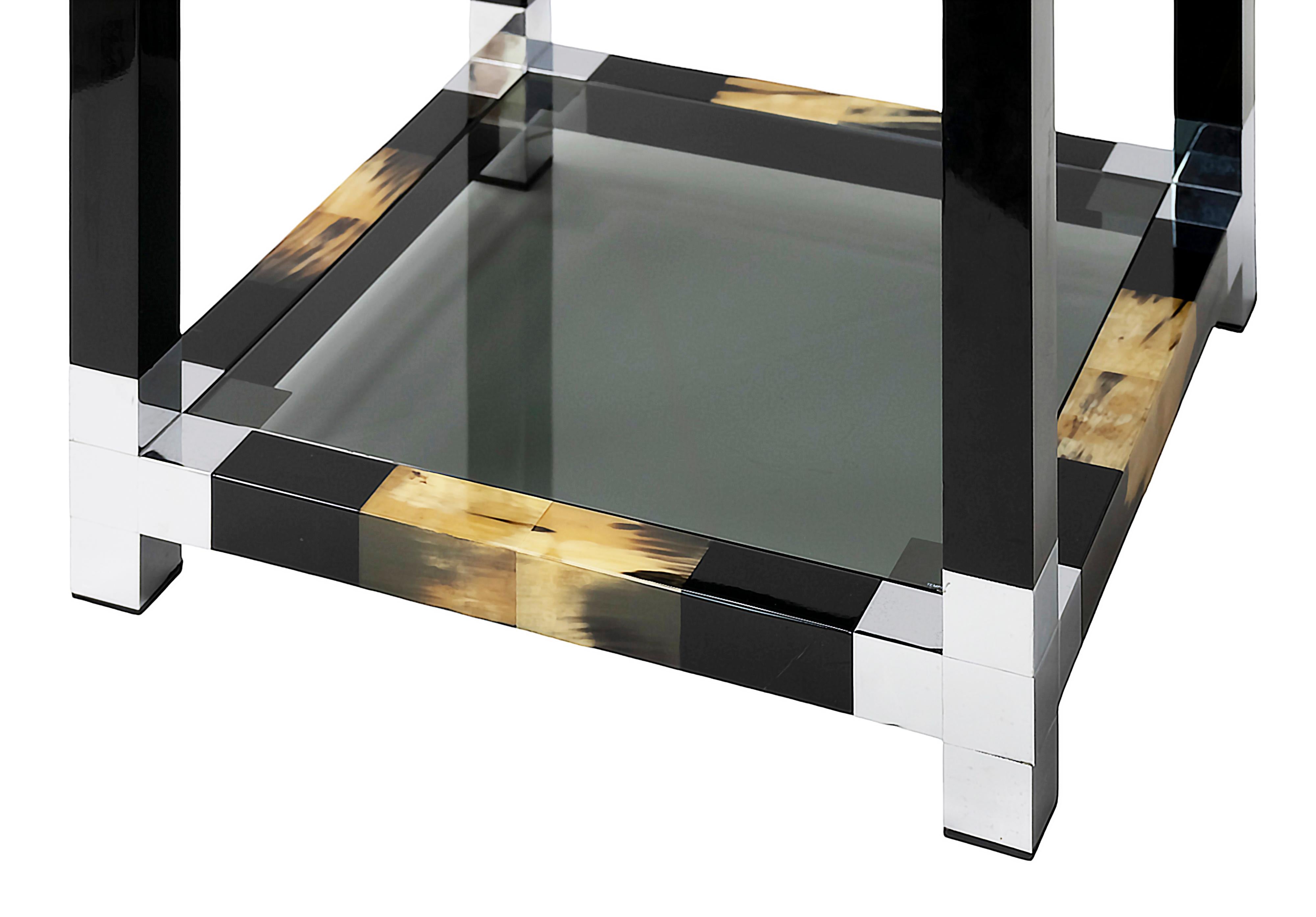 Alcamo Beistelltisch aus Holz, Chrom und Glasplatten (21. Jahrhundert und zeitgenössisch) im Angebot