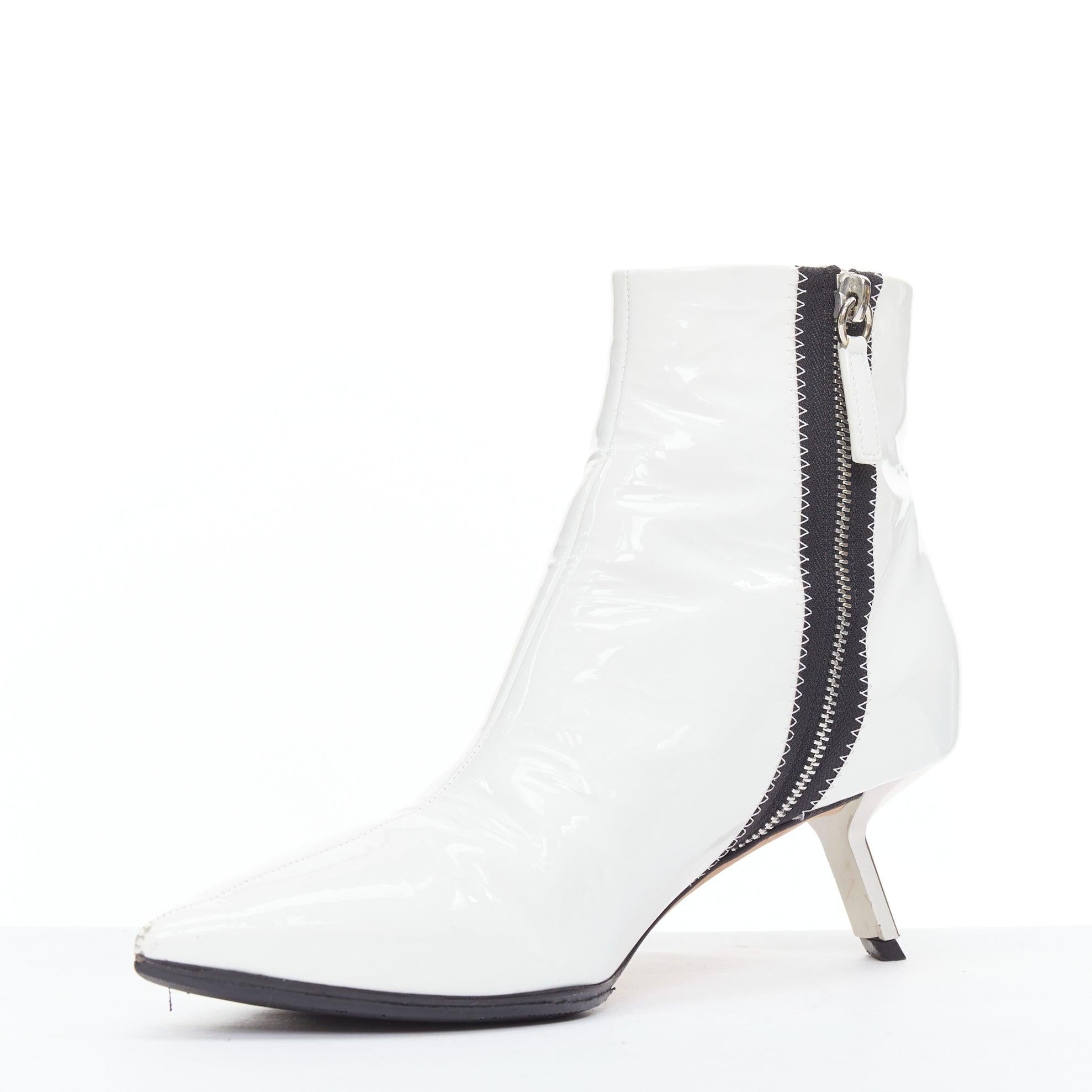 ALCHIMIA DI BALLIN side striped patent leather silver kitten booties EU38.5 In Fair Condition For Sale In Hong Kong, NT