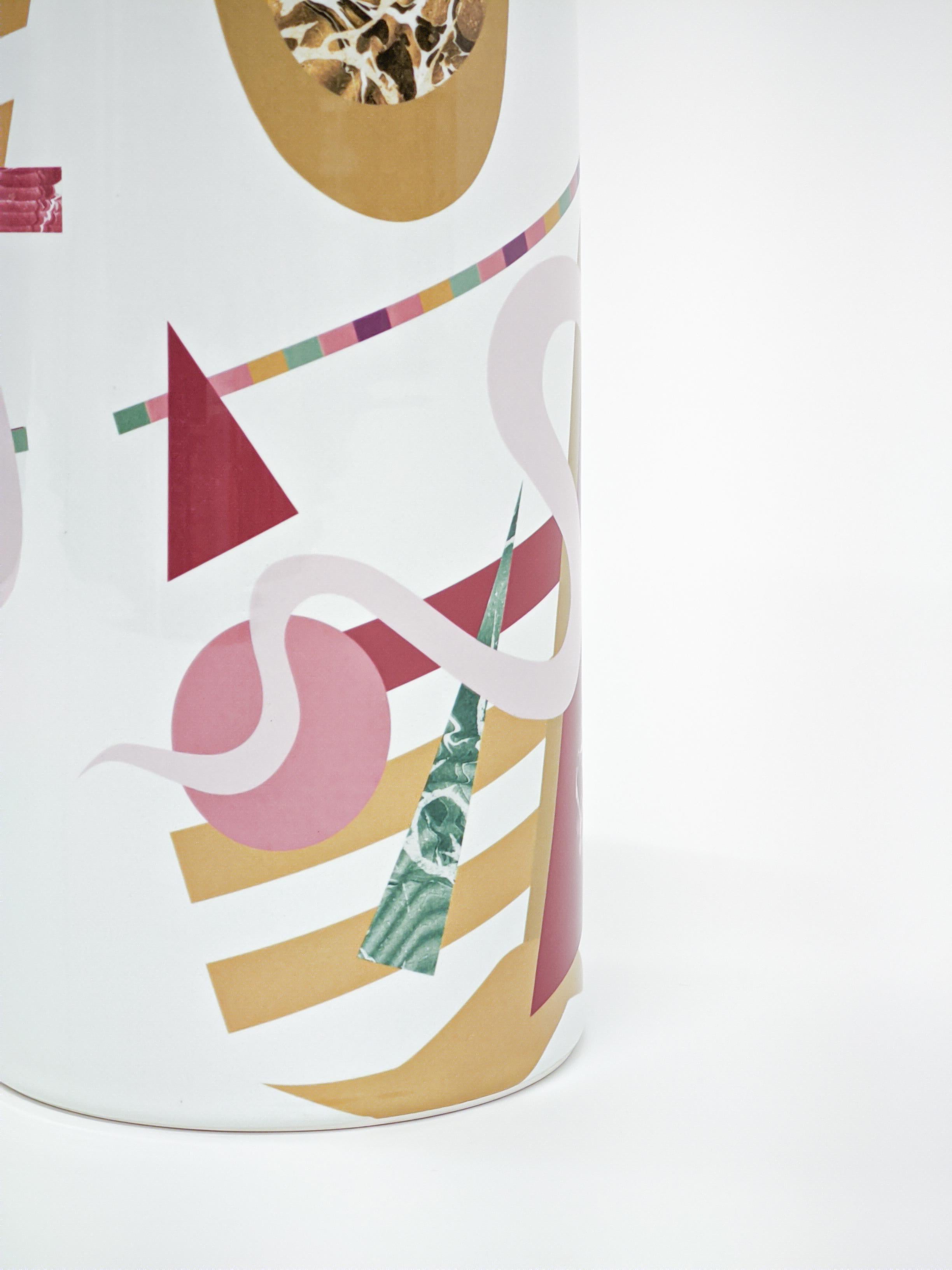 Jarrón Alchimie Contemporáneo de Maiolica con Diseño Decorativo de Vito Nesta en Nuevo estado para la venta en Milano, Lombardia