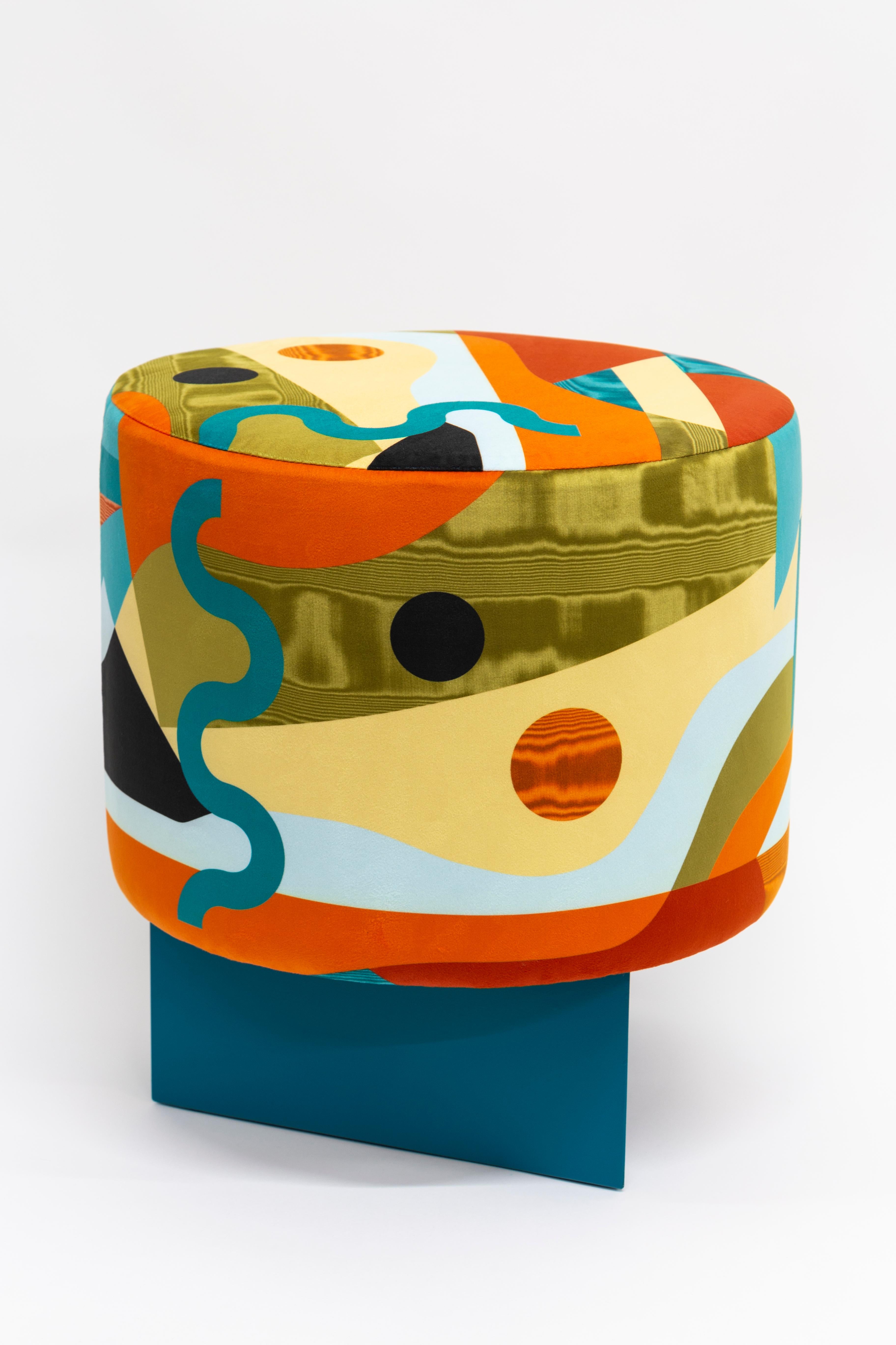 Alchimie Puf contemporáneo de terciopelo estampado y MDF by Vito Nesta #2 Italiano en venta