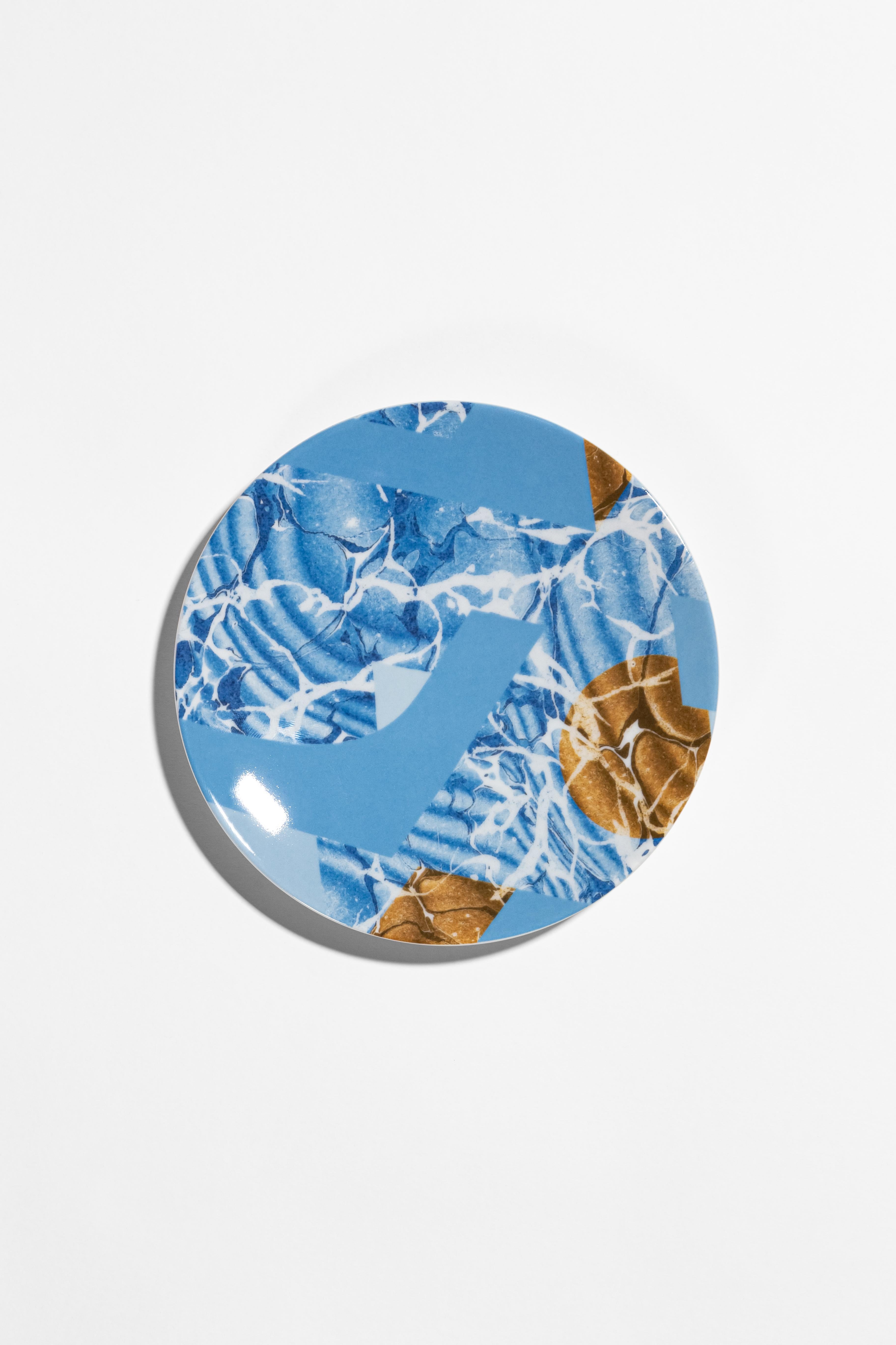 Alchimie, Seis Platos Contemporáneos de Porcelana para Pan con Diseño Decorativo Moldeado en venta