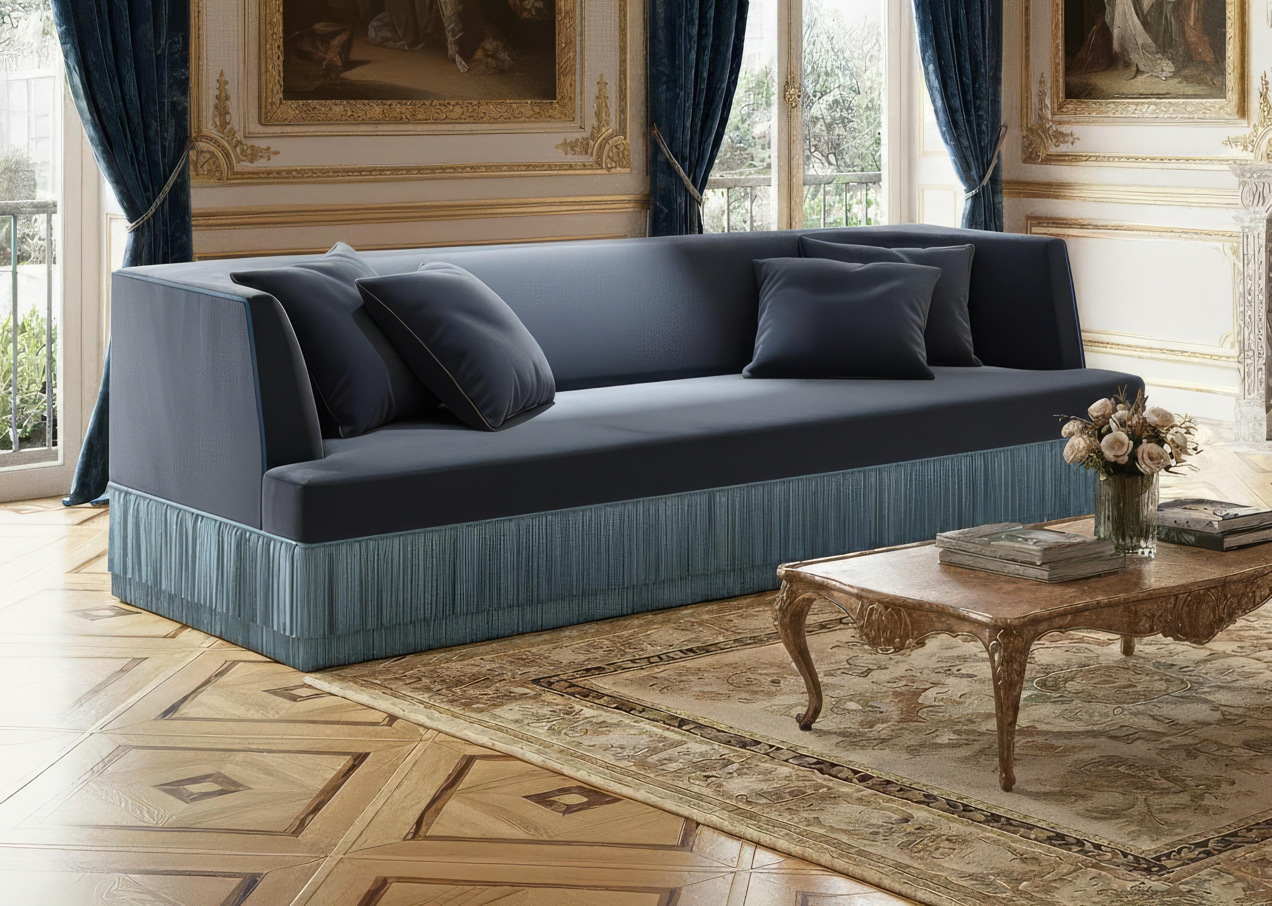 XXI secolo e contemporaneo Divano Alcove Linear - Schienale curvo con base a frange in velluto rosa in vendita