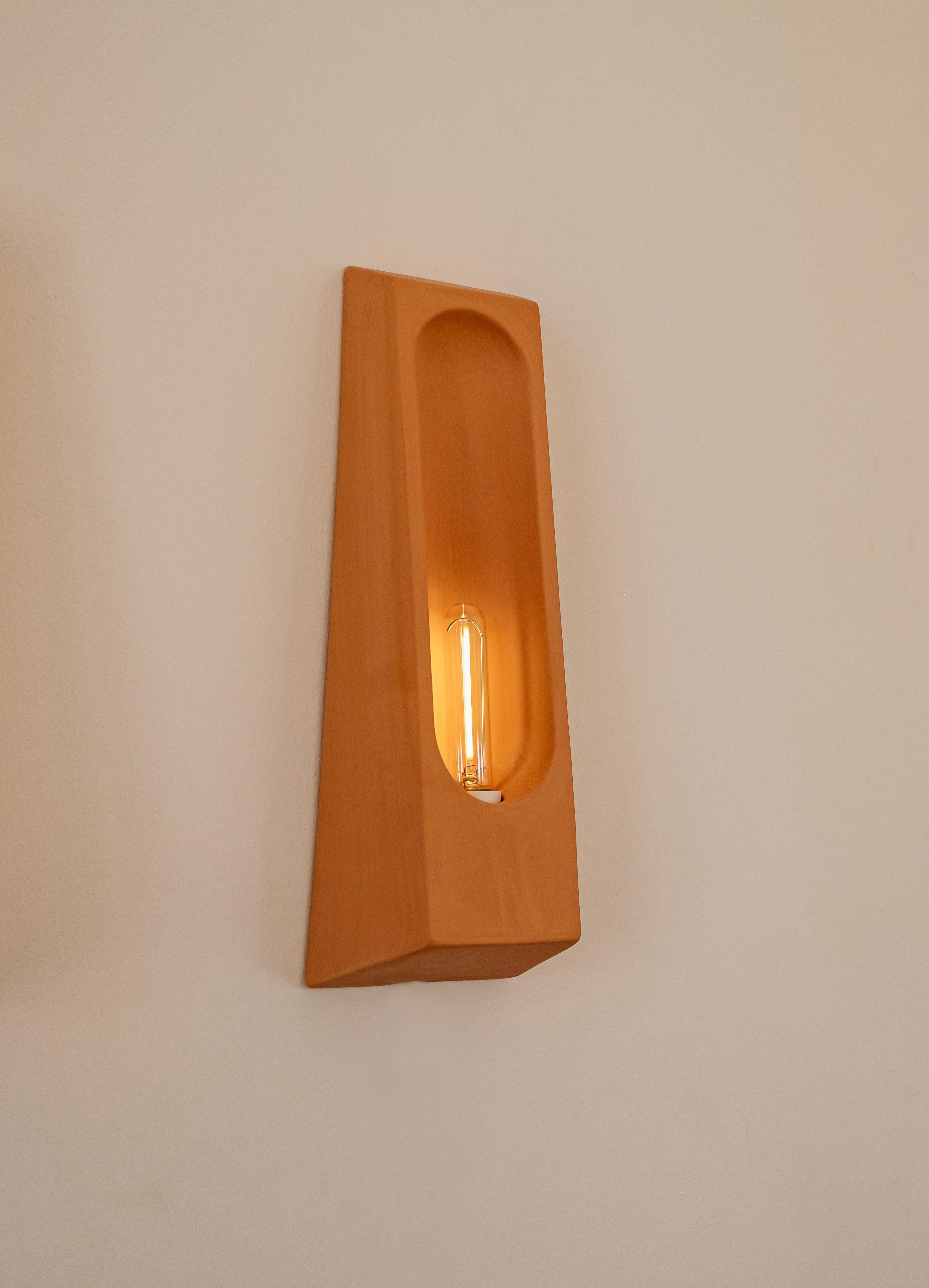 Lámpara de pared Alcove Terra M de Violaine d'Harcourt Posmoderno en venta
