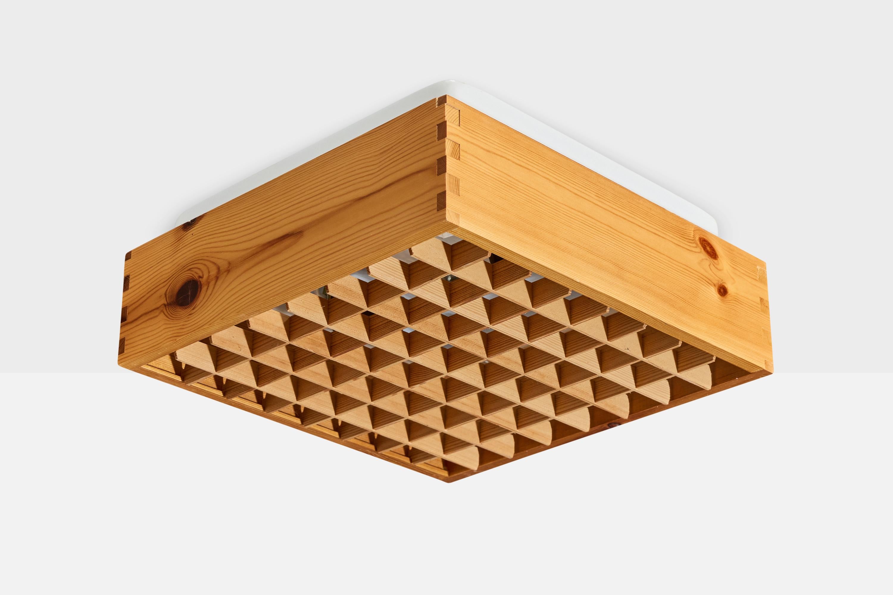 Mid-Century Modern Alda, affleurant, pin, métal, Suède, années 1980 en vente