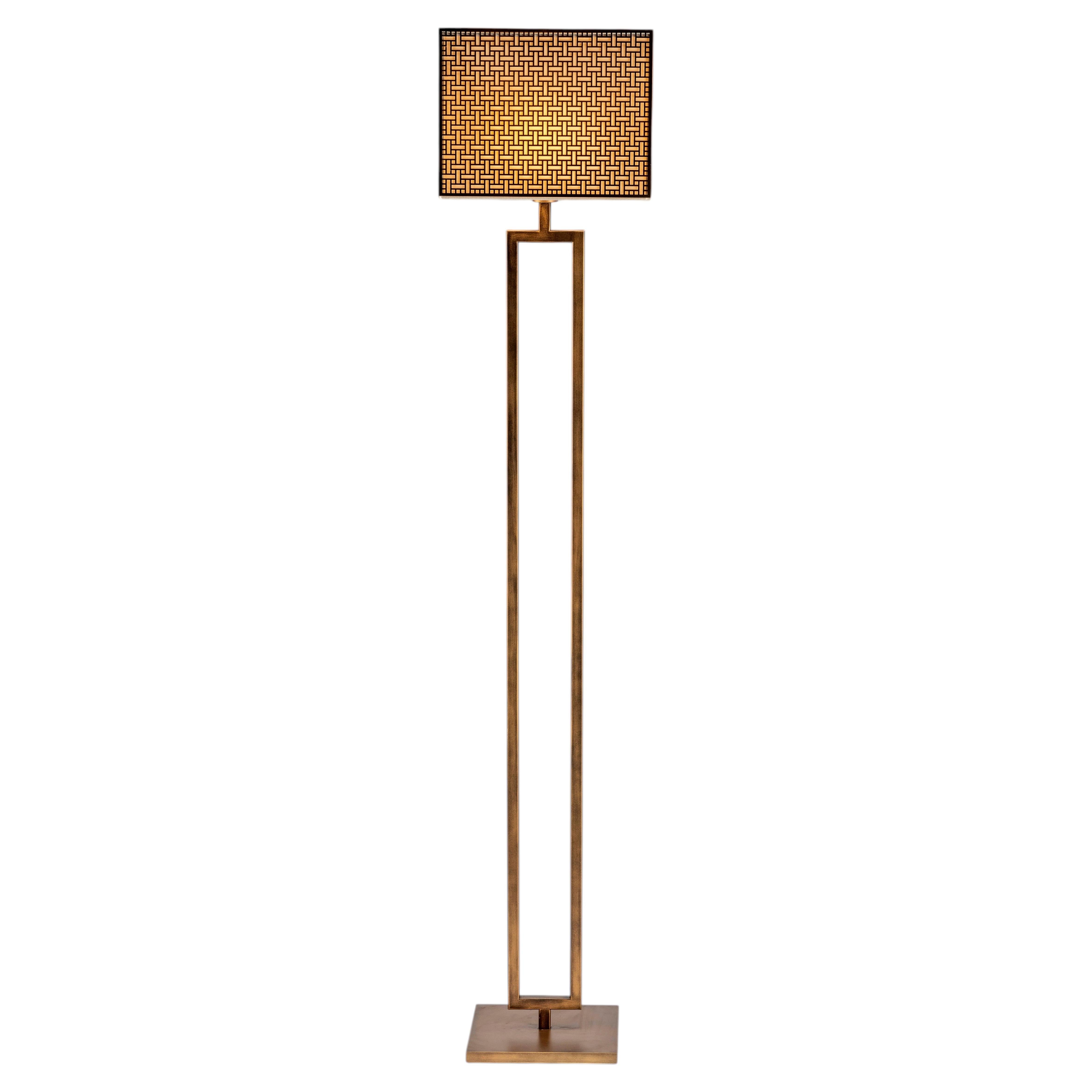 Aldebaran – Sculptural Italian Floor Lamp in Burnished Metal For Sale