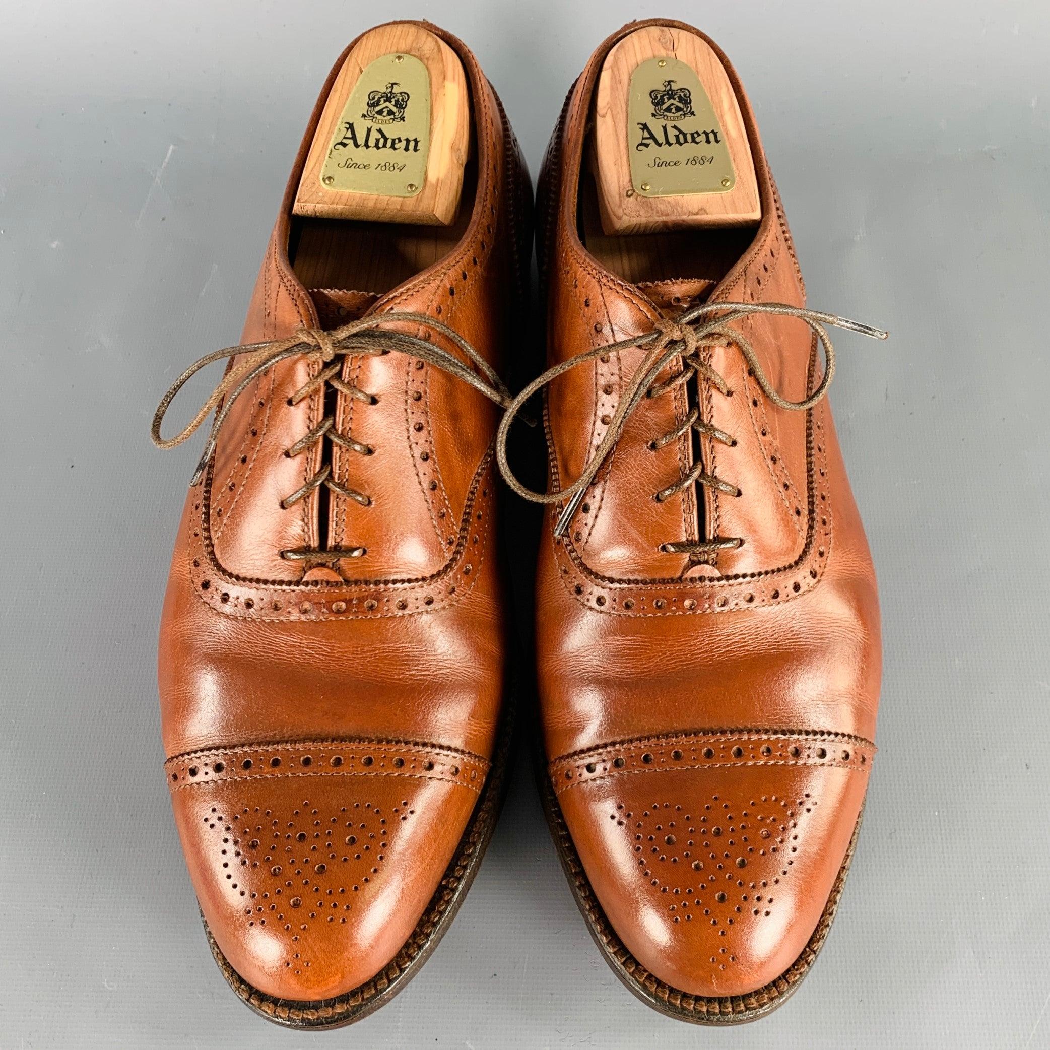 ALDEN Size 10 Brown Cognac Perforated Leather Cap Toe Lace-Up Shoes In Good Condition For Sale In San Francisco, CA