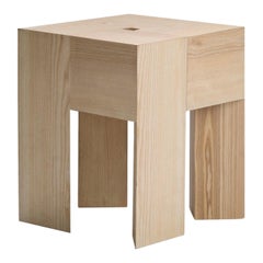 Sgabello o tavolino in legno 'Triangle' di Aldo Bakker by Karakter