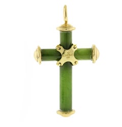 ALDO CIPULLO 18k Yellow Gold & Nephrite Cross Pendant Vintage Circa 1970s Rare